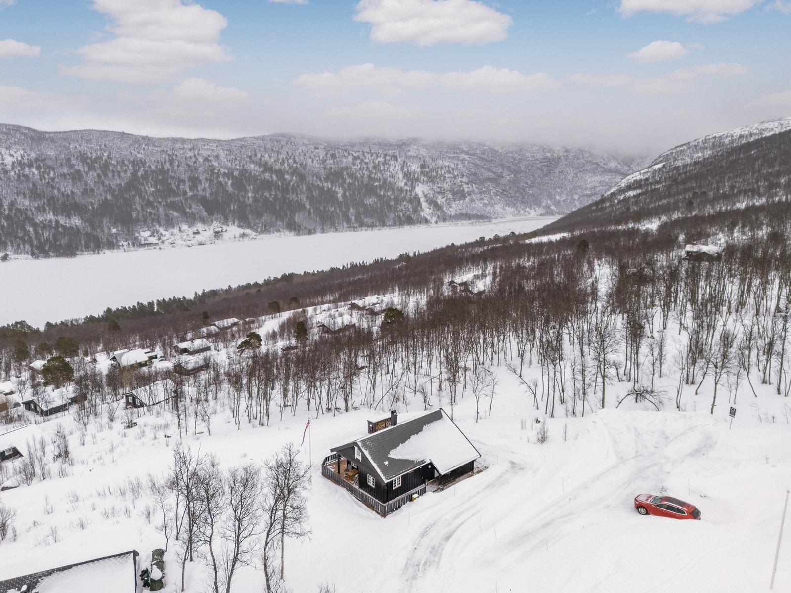 Høyt over hverdagen - her kan du puste inn fjelluft og nyte roen Galleribilde