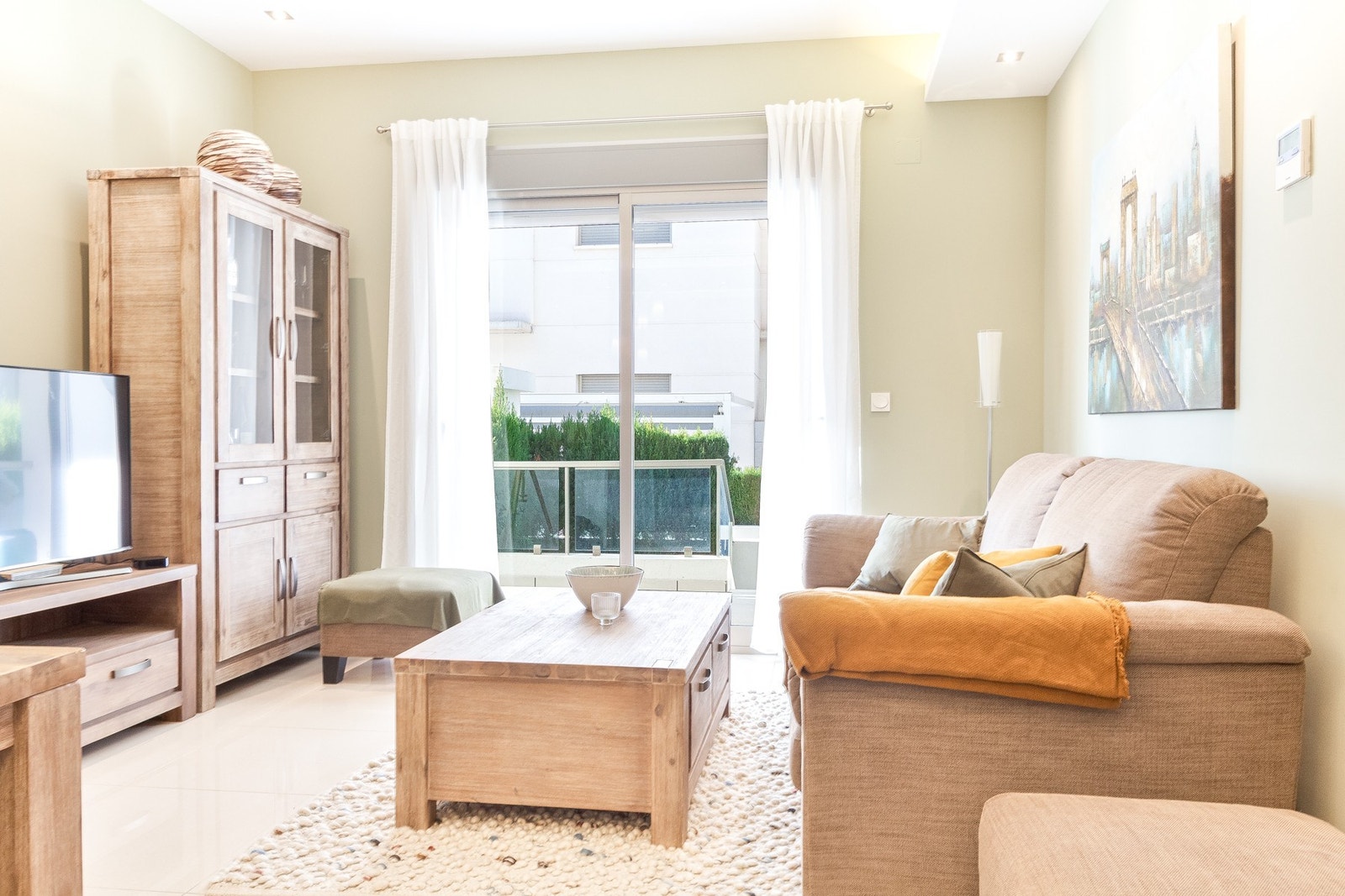 Spaniamegler1 har eget advokatkontor som sikrer kjøpsprosessen Galleribilde