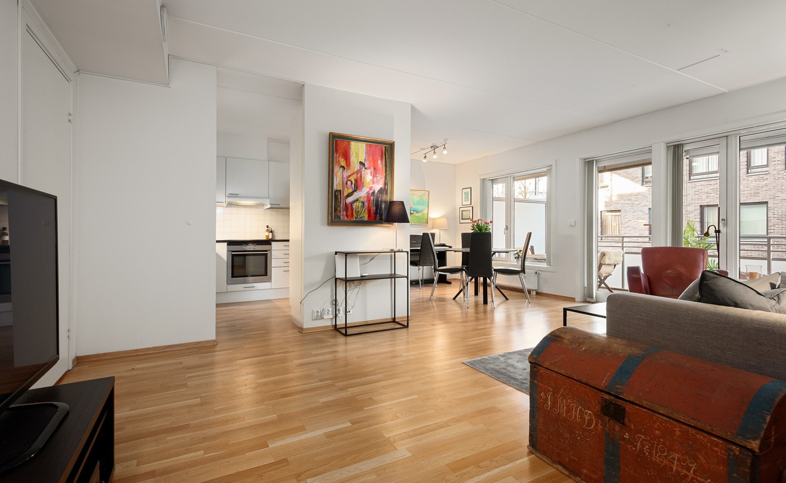 En attraktiv 3-roms leilighet fra 2008 med sentral og etterspurt beliggenhet Galleribilde