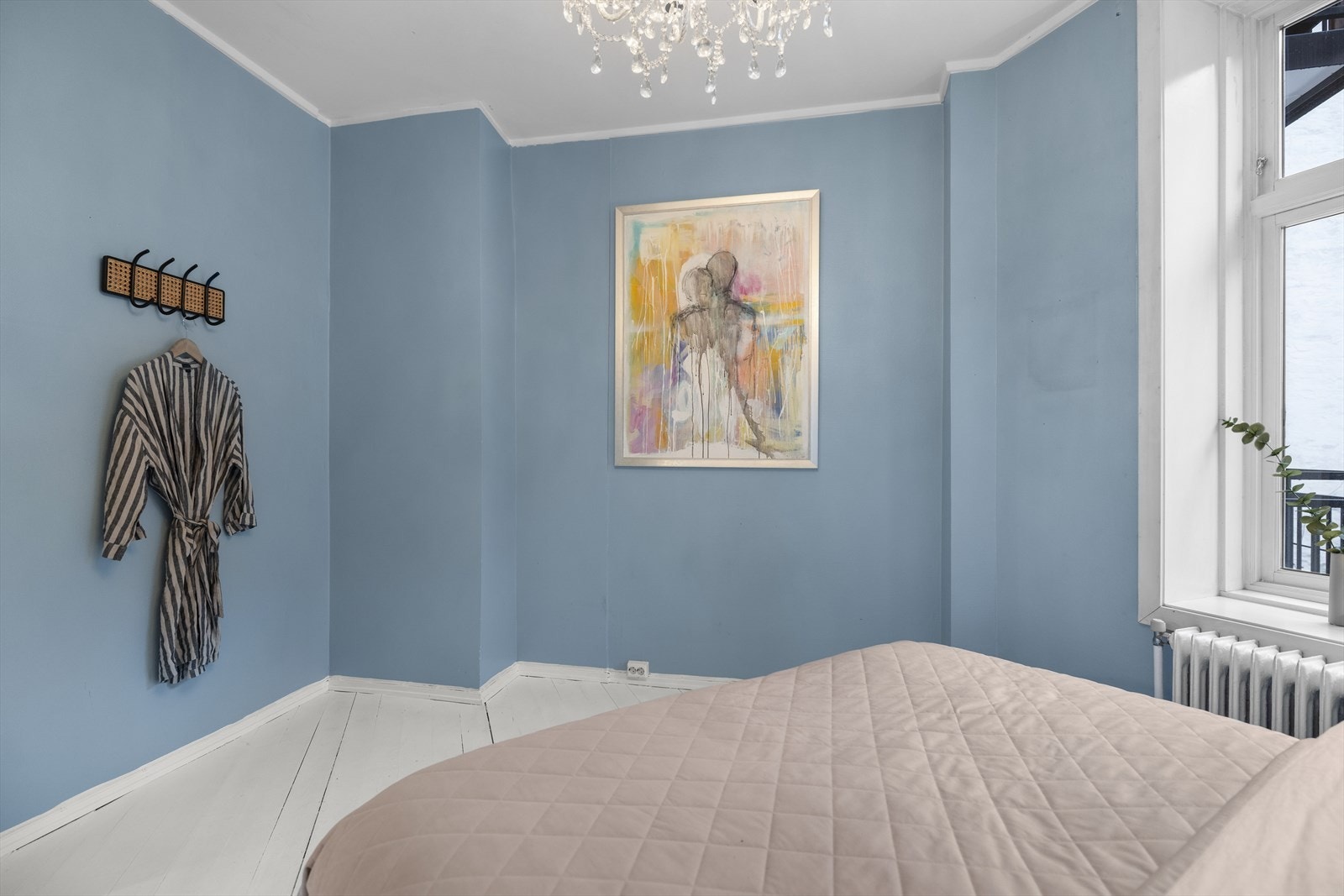 Her kan du innrede med smarte oppbevaringsløsninger, dekor eller en skrivepult for hjemmekontor Galleribilde