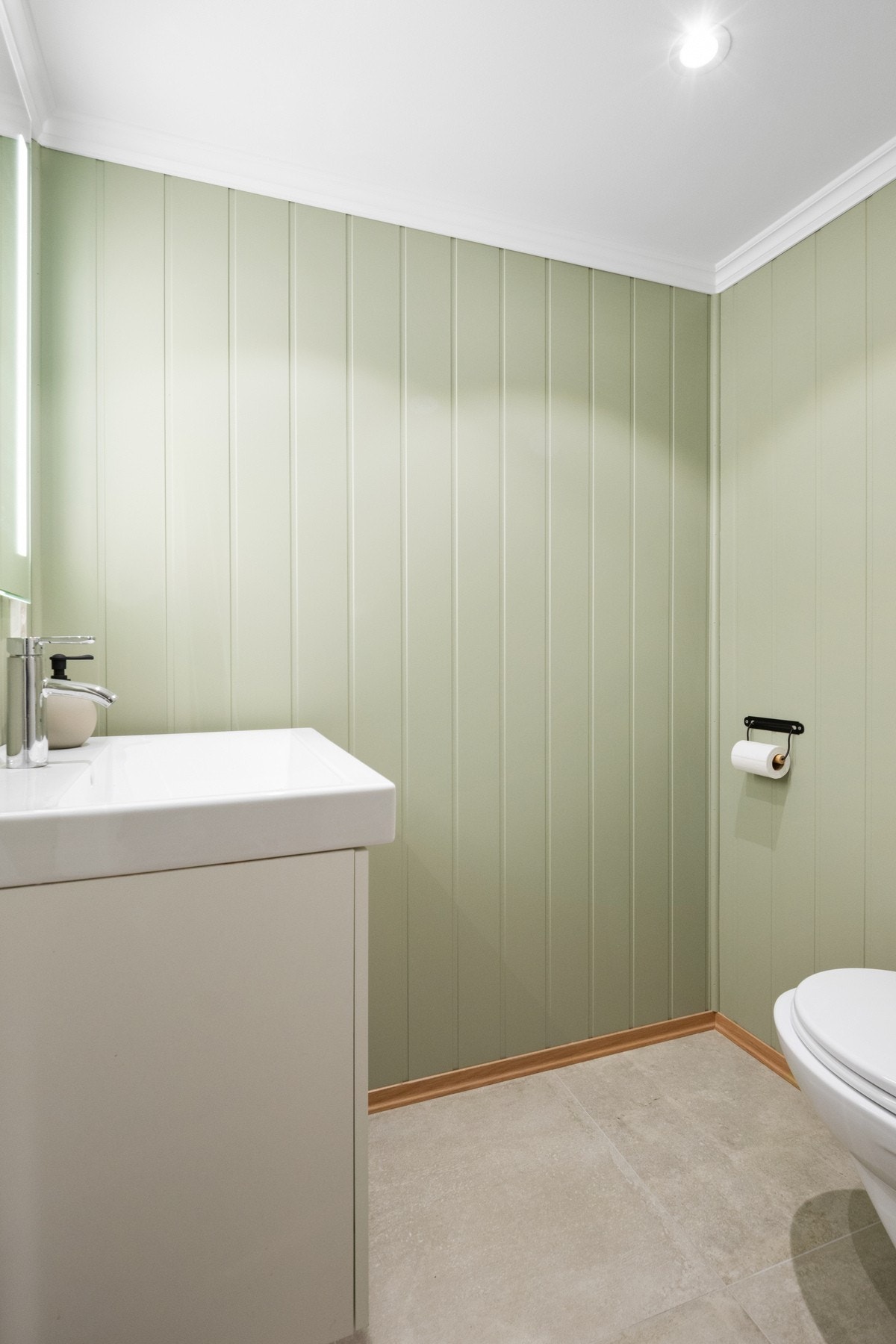 Pent, separat wc-rom. Galleribilde