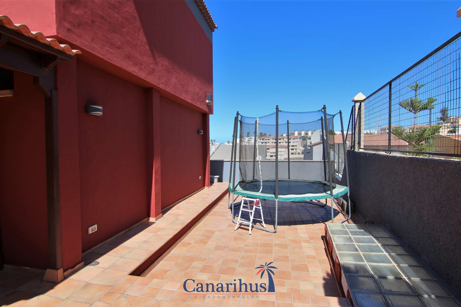 Terrasse på baksiden Galleribilde