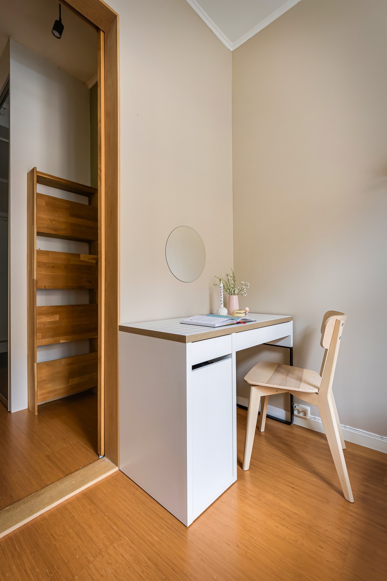 Rommet passer perfekt som barnerom, gjesterom eller kontor. Galleribilde