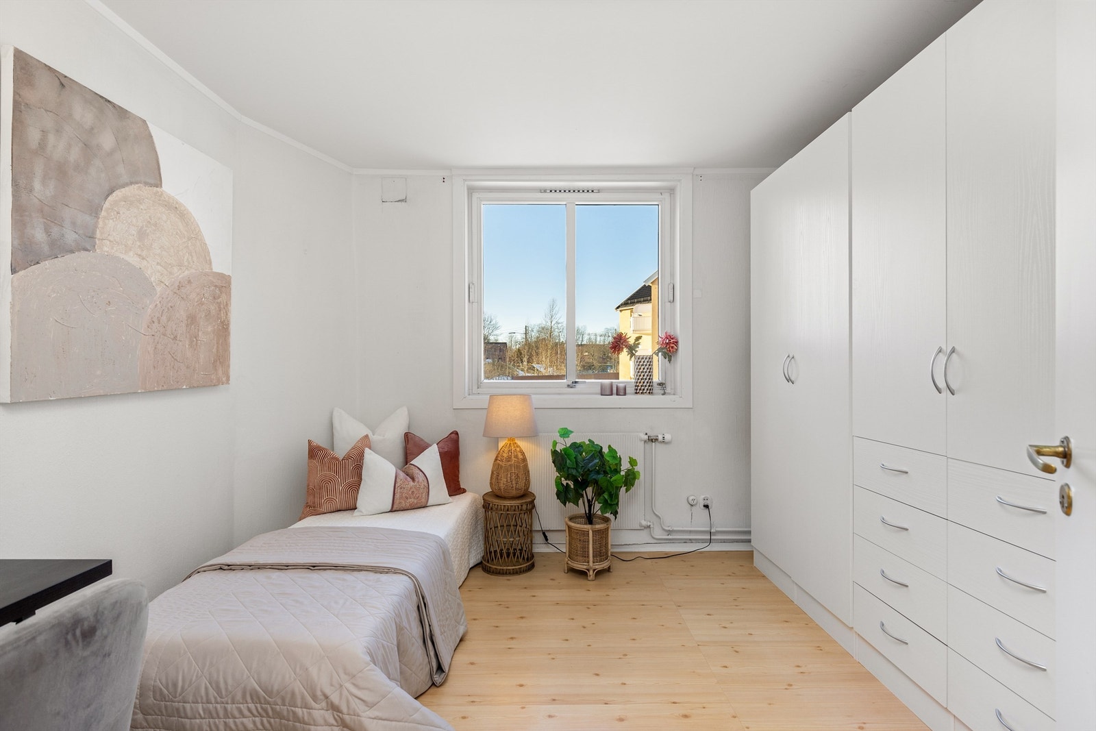 Soverom med adkomst fra gang Galleribilde