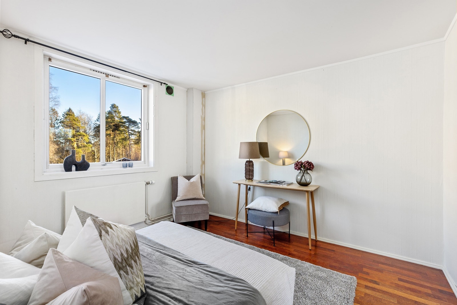 Leiligheten har noe behov for overflateoppussing Galleribilde