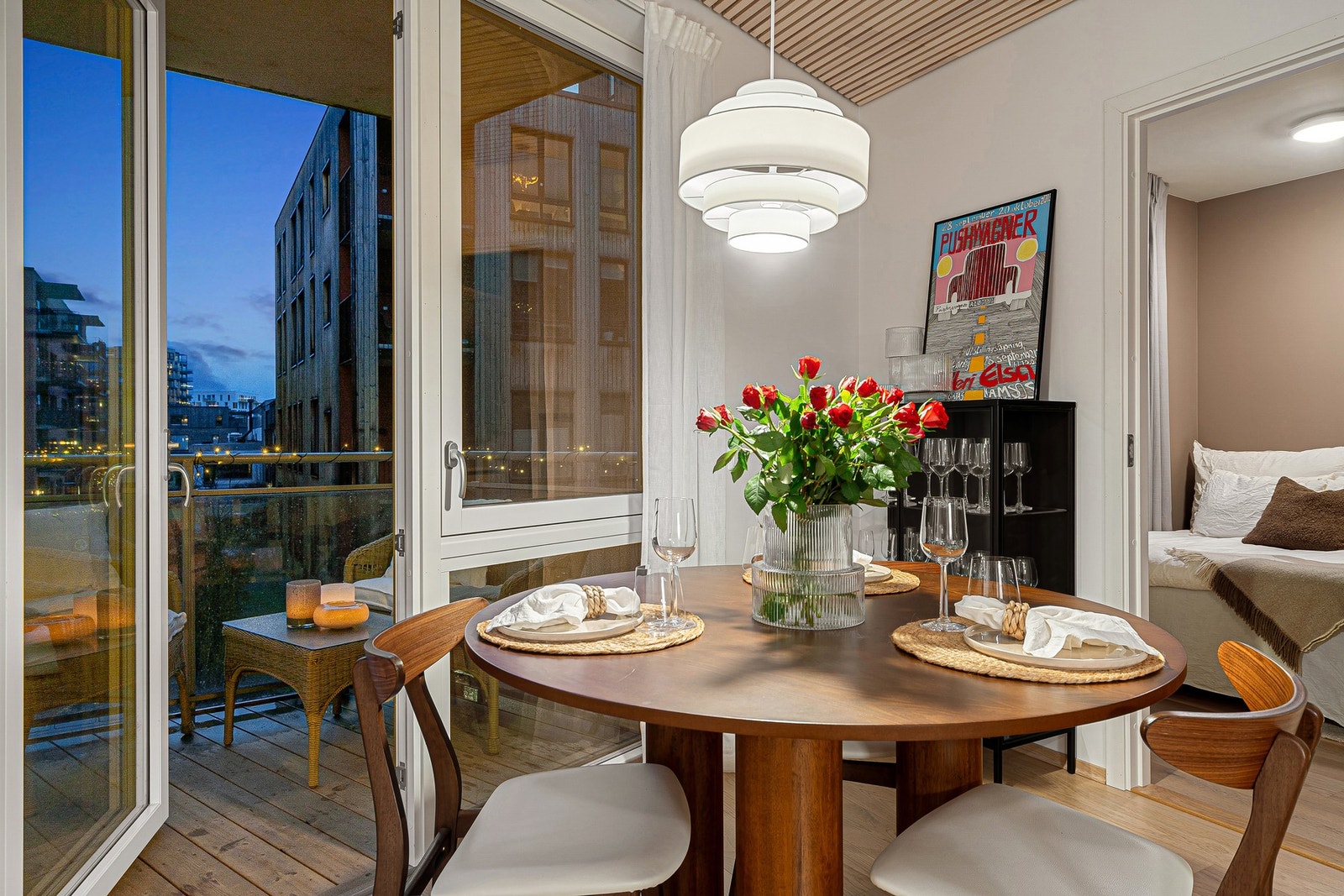 Leiligheten ligger i et nyetablert sameie fra 2021. Galleribilde