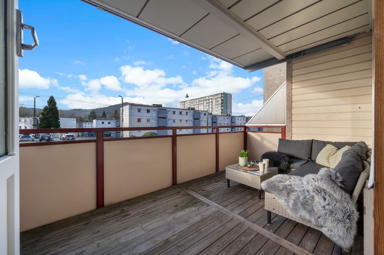 Balkongen er vestvendt Galleribilde