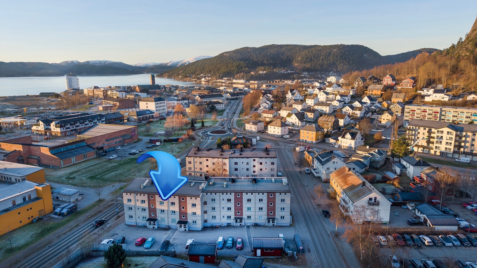 Gangavstand til alle fasiliteter som skoler, sykehus og sentrum Galleribilde