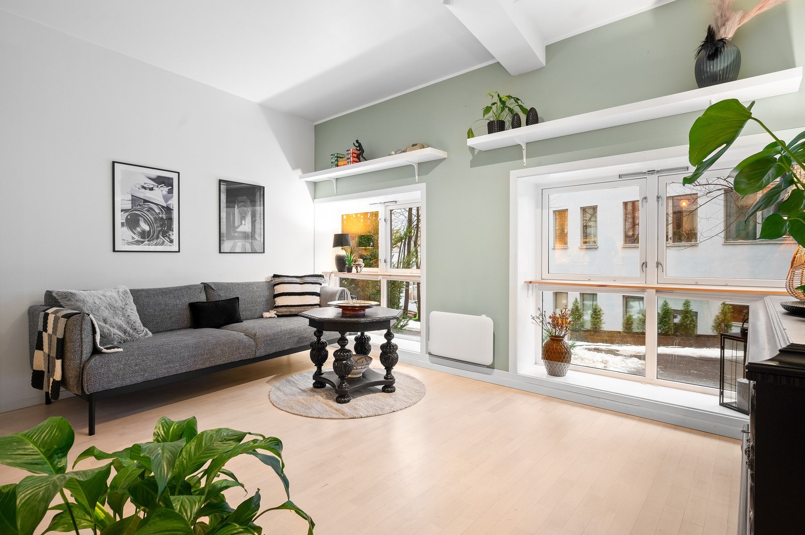 Krogsveen v/Morten Frølich har gleden av å presentere denne delikate og stilrene 2-roms selveierleiligheten Galleribilde