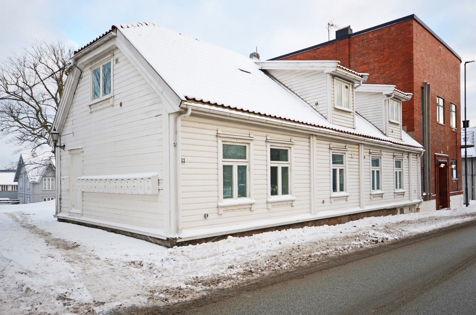 Velkommen! Det er endeleiligheten som er til salgs. Galleribilde