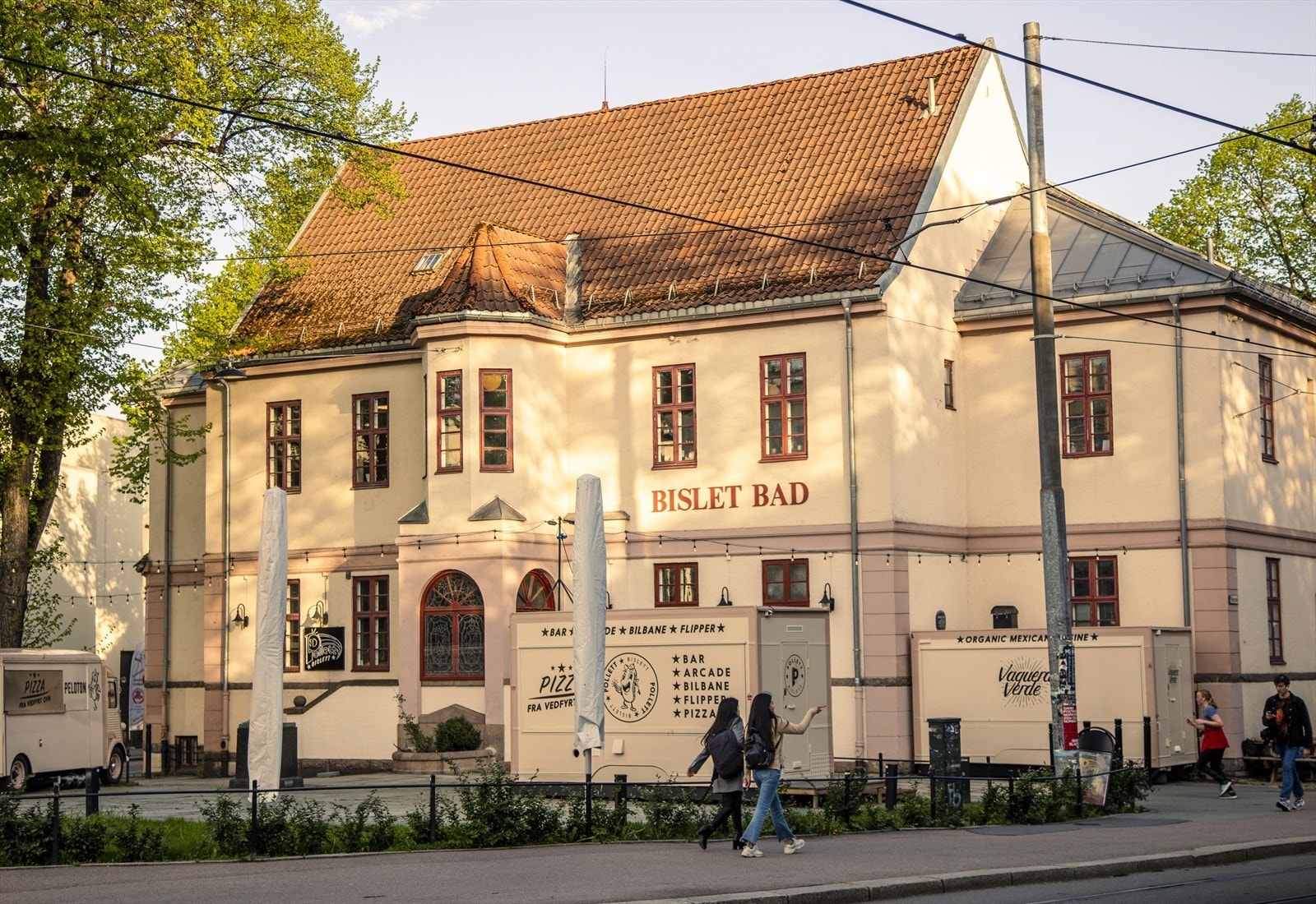 Bislet Bad ligger i kort avstand fra leiligheten, og tilbyr gode fasiliteter for trening og velvære. Galleribilde