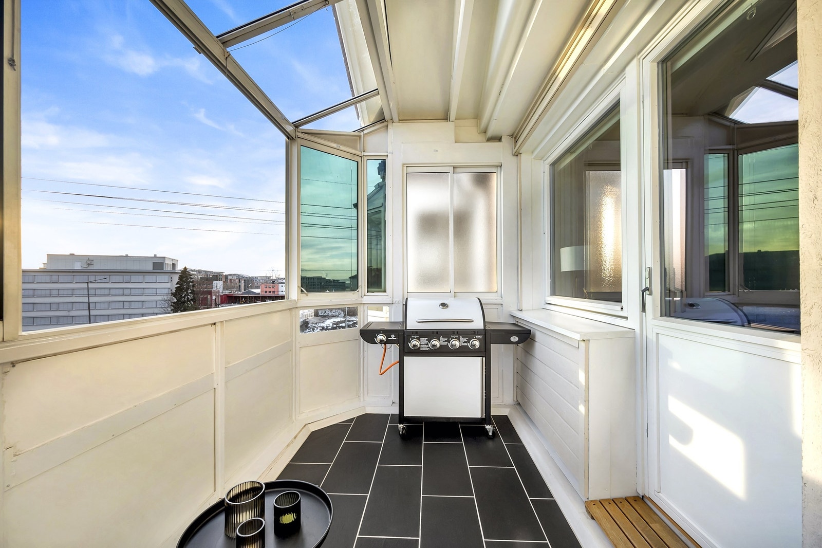 Tillatt med gass- og elektrisk grill. Galleribilde