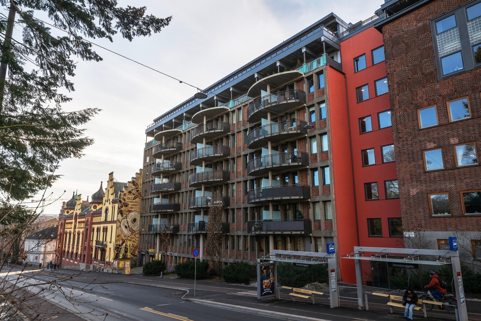 Pilestredet park har svært gode kollektivtilbud rett utenfor døren Galleribilde