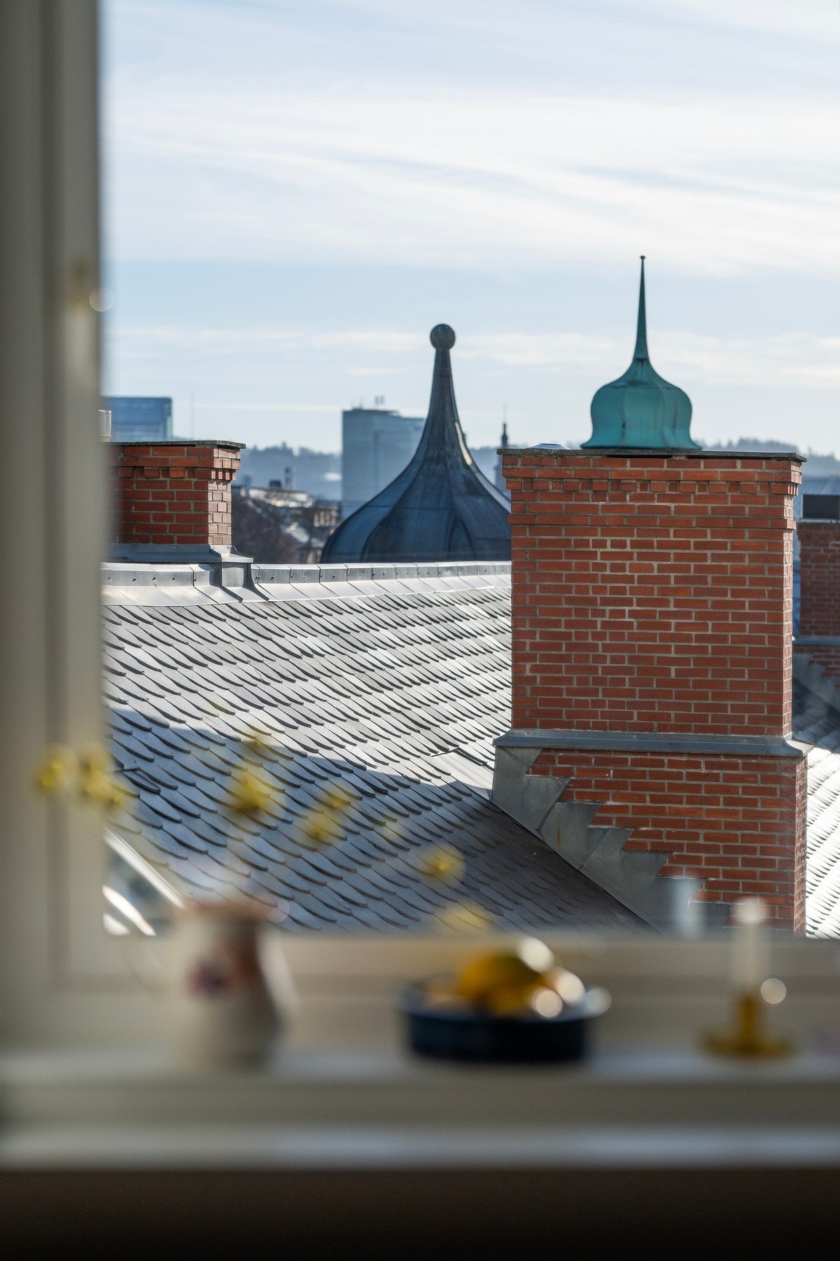 Flott utsikt fra kjøkkenvinduet Galleribilde