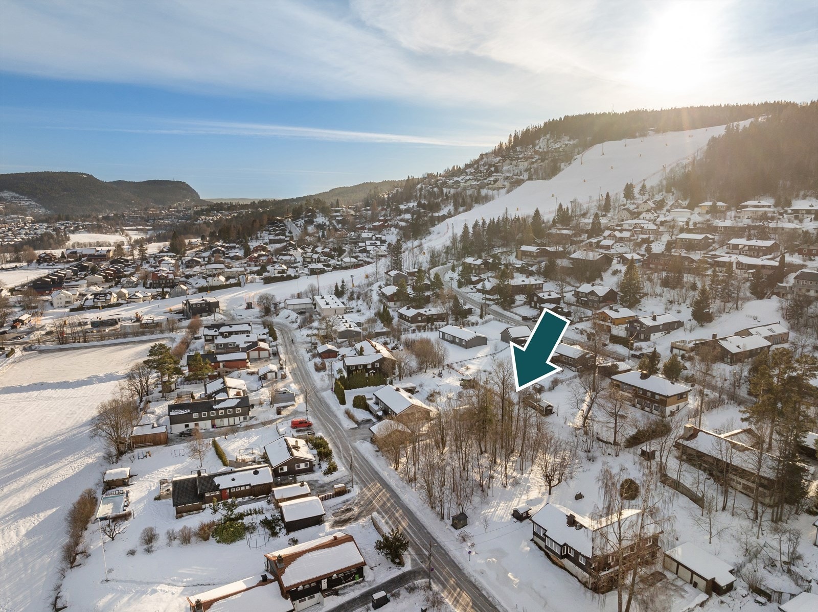 Mette Hagen v/DNB Eiendom presenterer Slalåmveien 50! Galleribilde