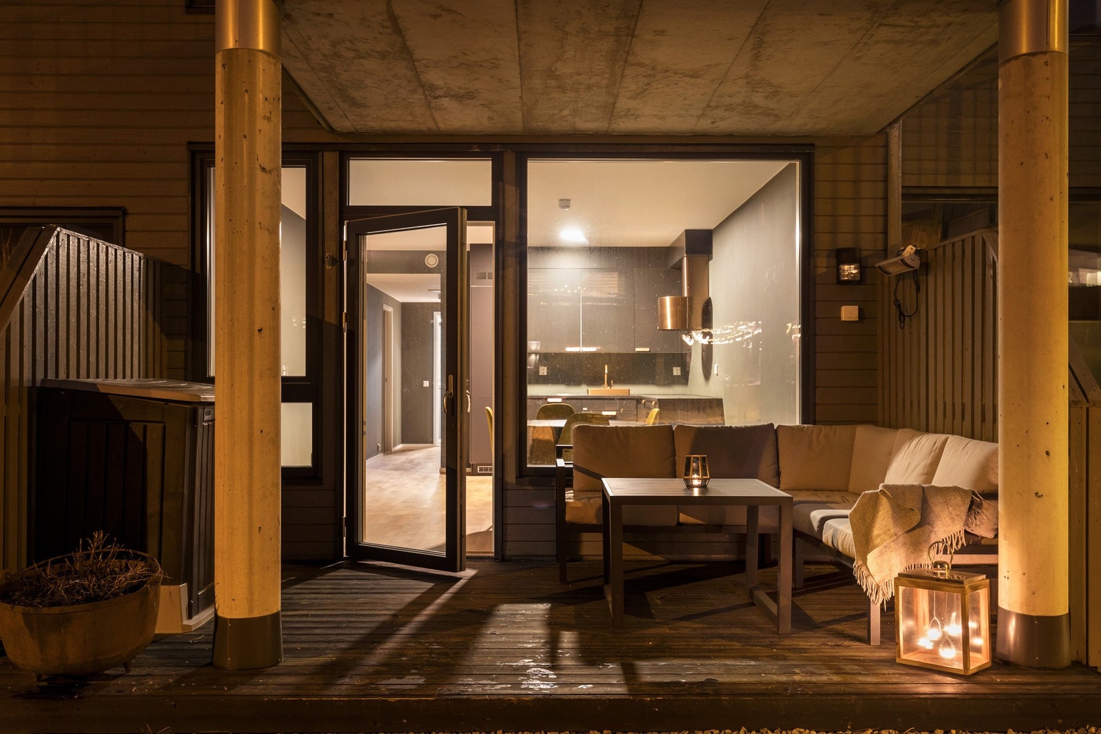 Terrassen er skjermet og har gode solforhold. Galleribilde