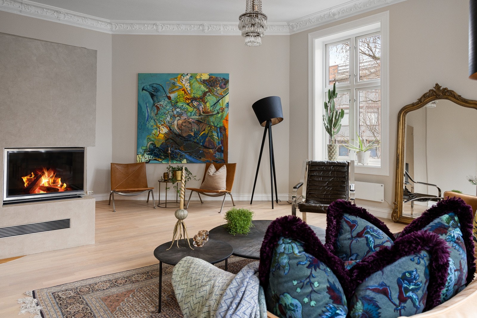 I stuen er det gode møbleringsmuligheter. Galleribilde
