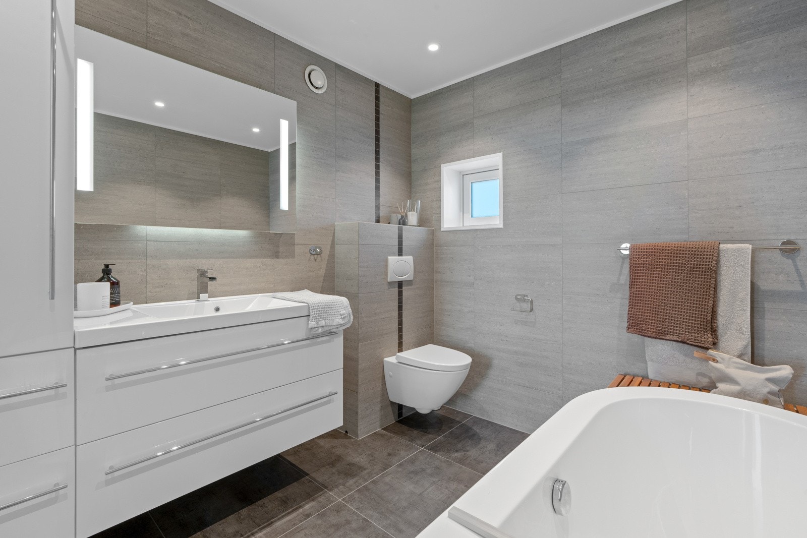 Bad 2 i 2.etasje Galleribilde