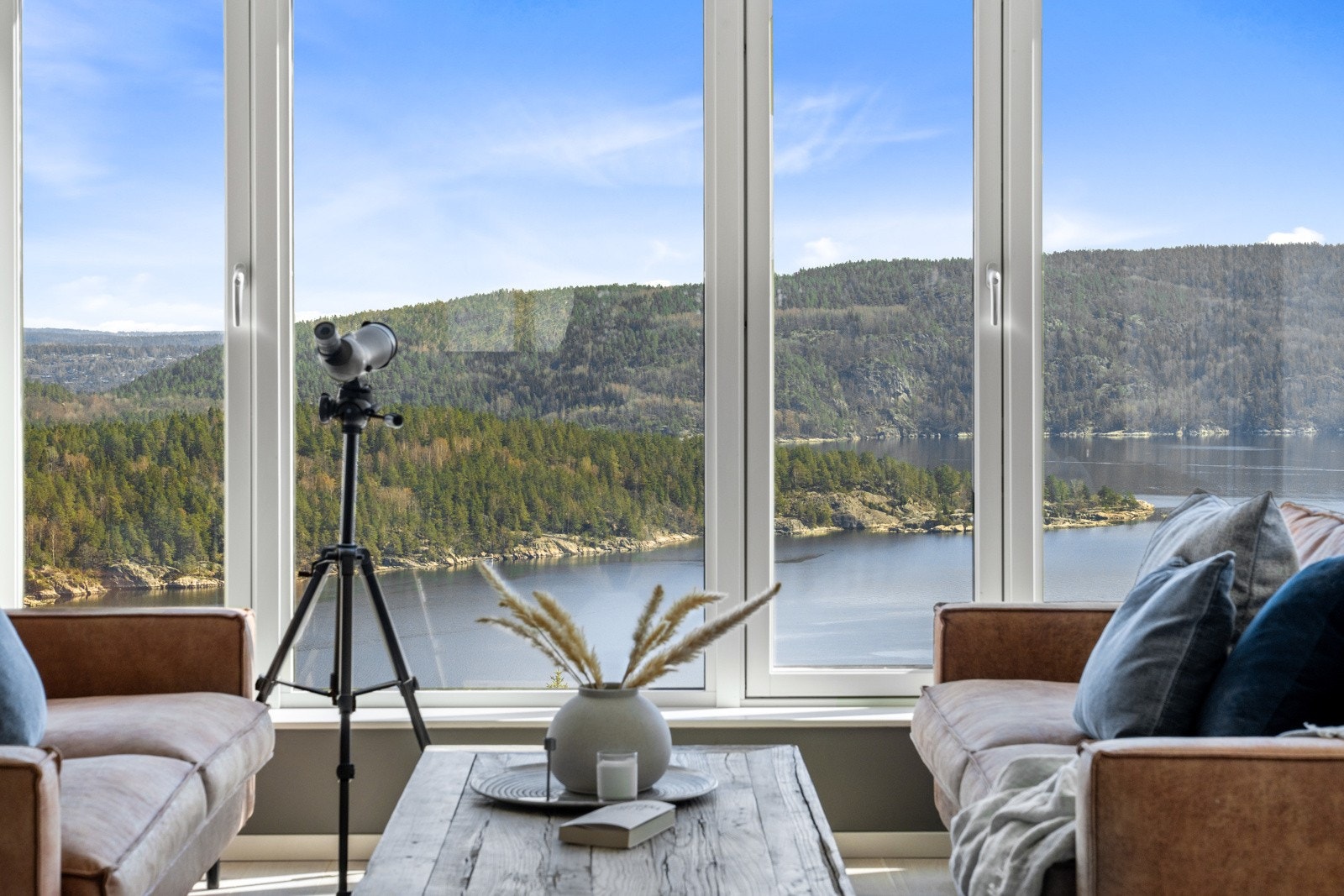 - Utsikt fra stuen - Galleribilde