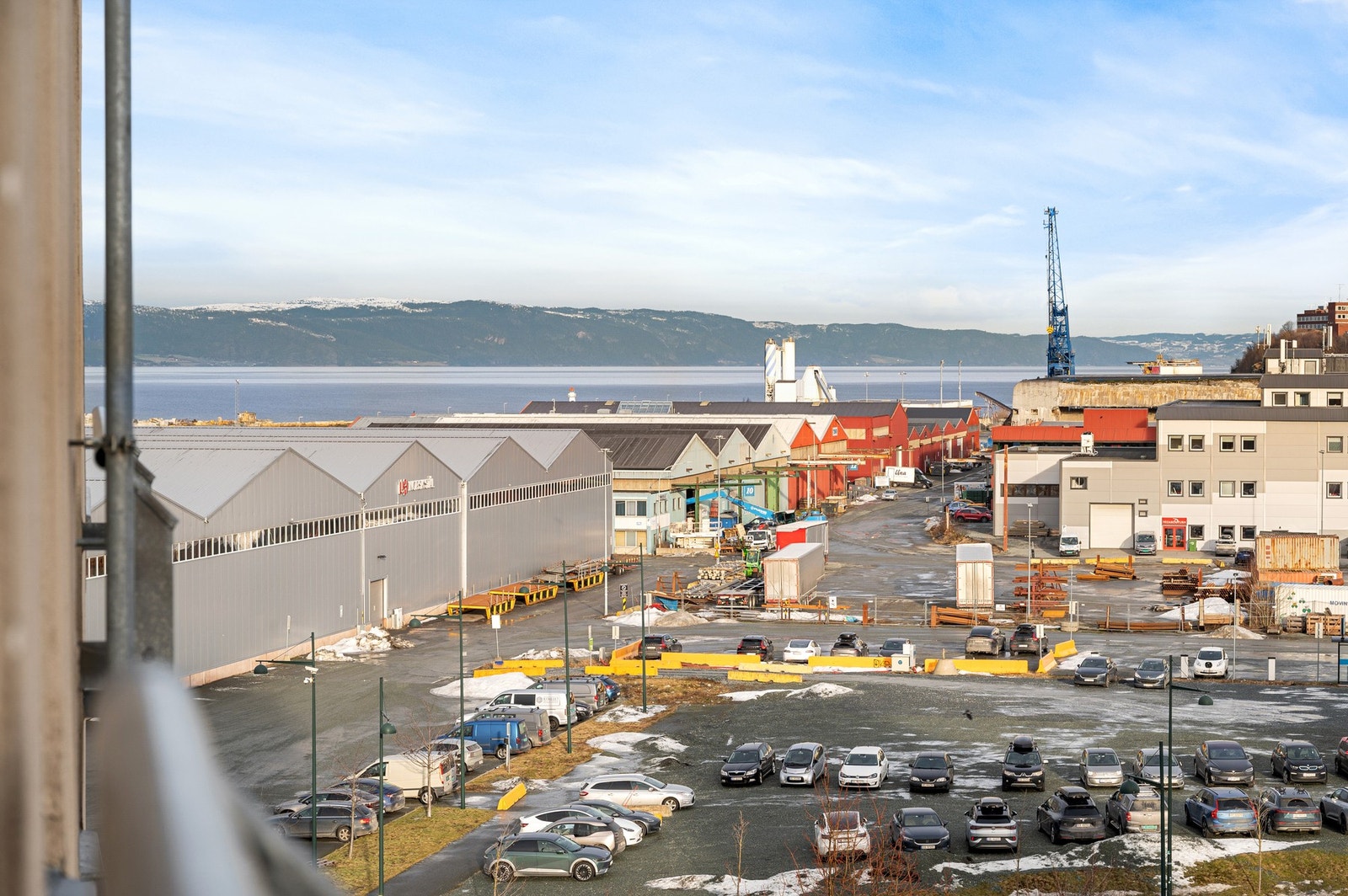 Utsikt mot Trondheimsfjorden. Galleribilde