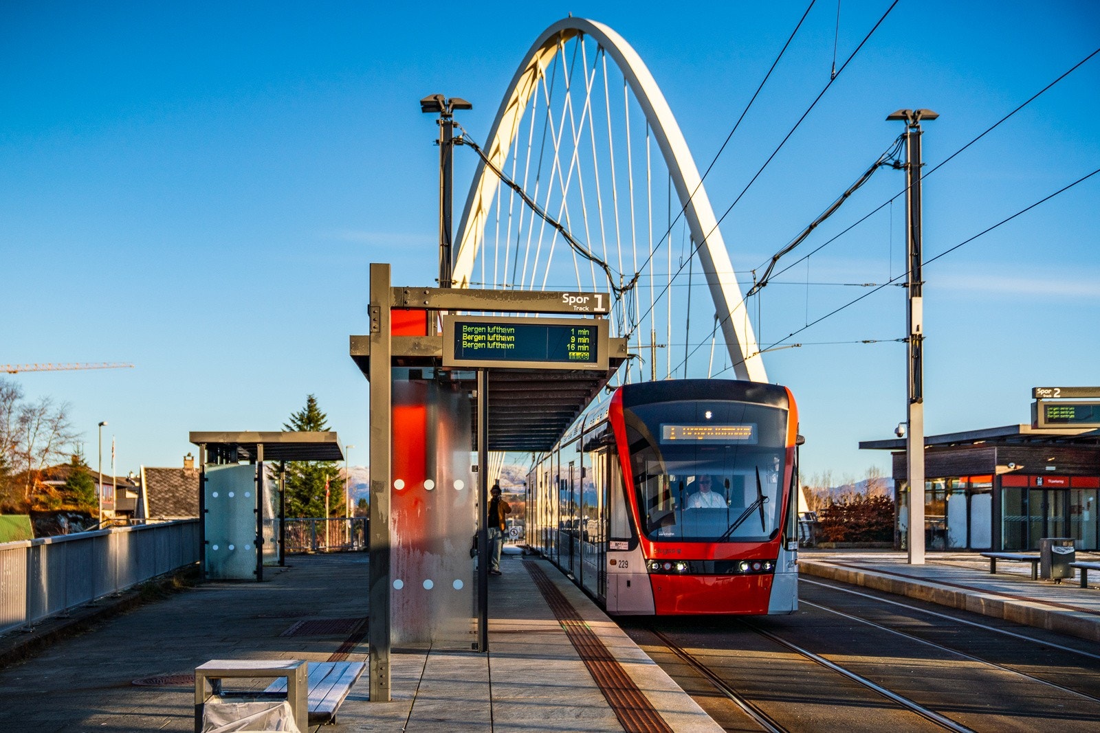Busstopp ca 200 meter fra boligen og bybanestopp er 10 minutters gange Galleribilde