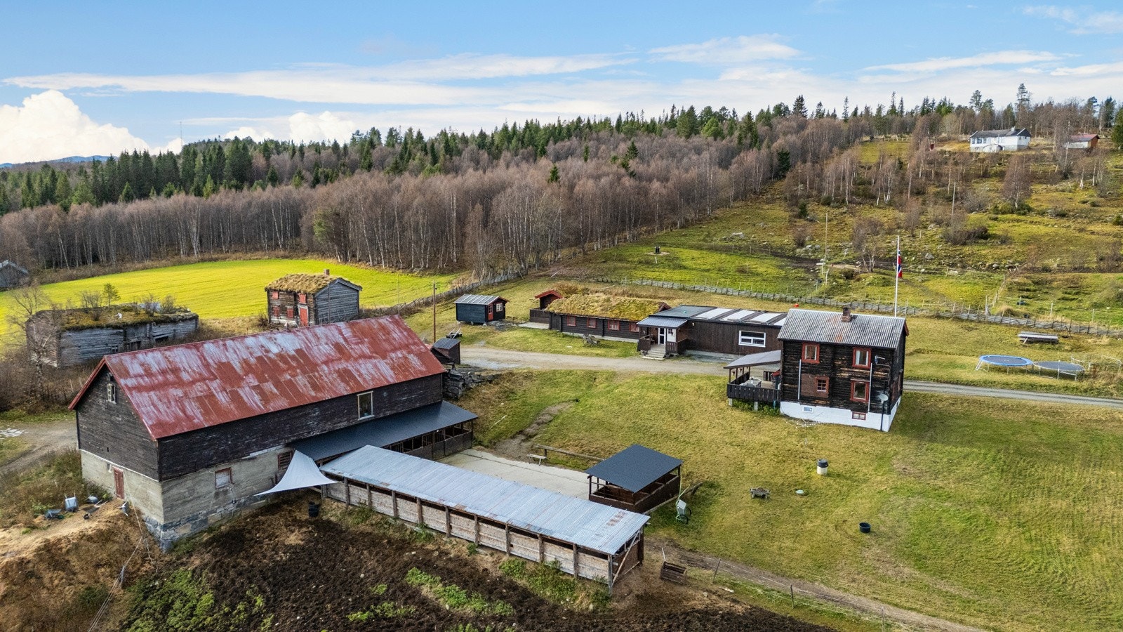 Gårdstun Galleribilde