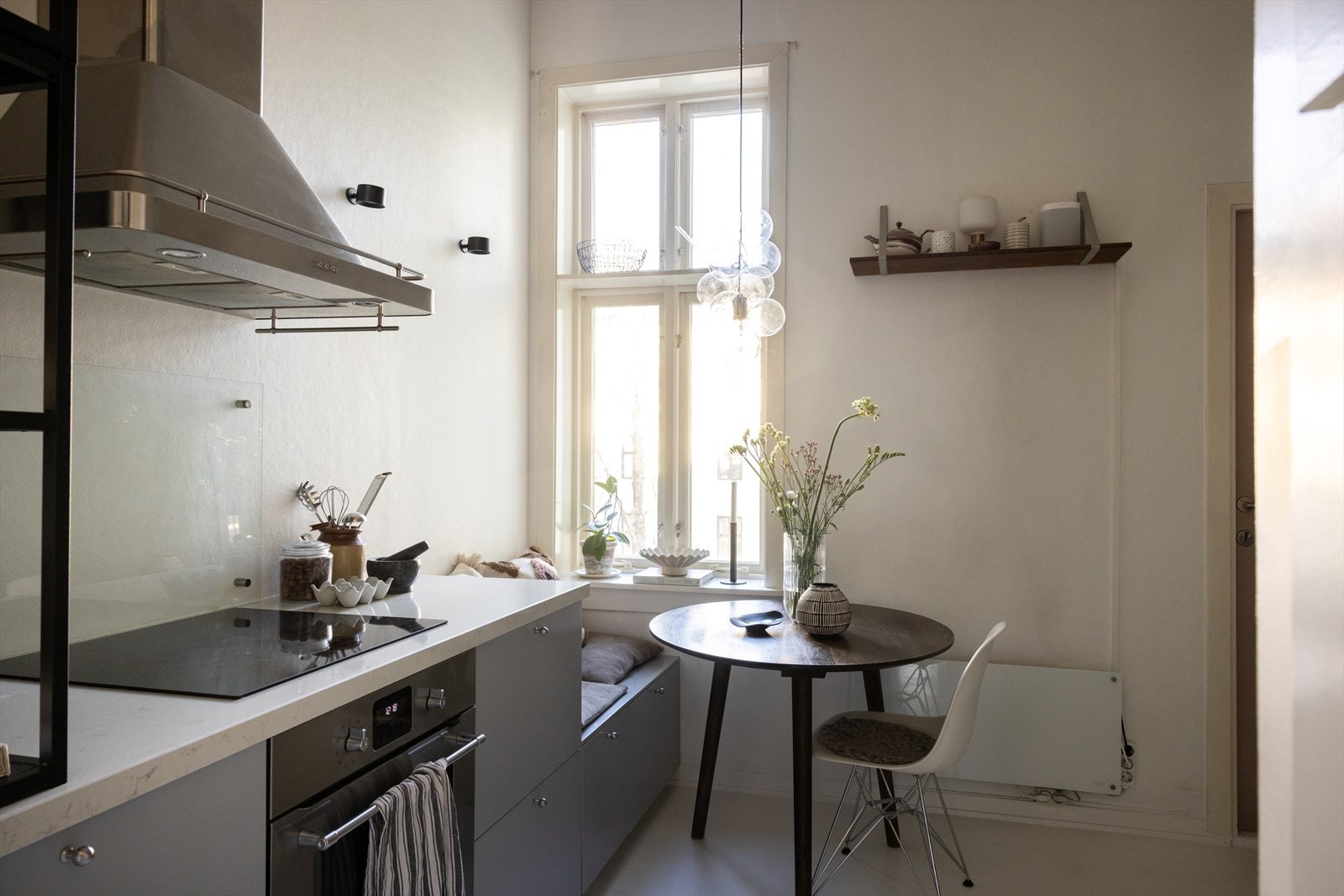 - Separat og romslig IKEA-kjøkken fra 2018 - Galleribilde