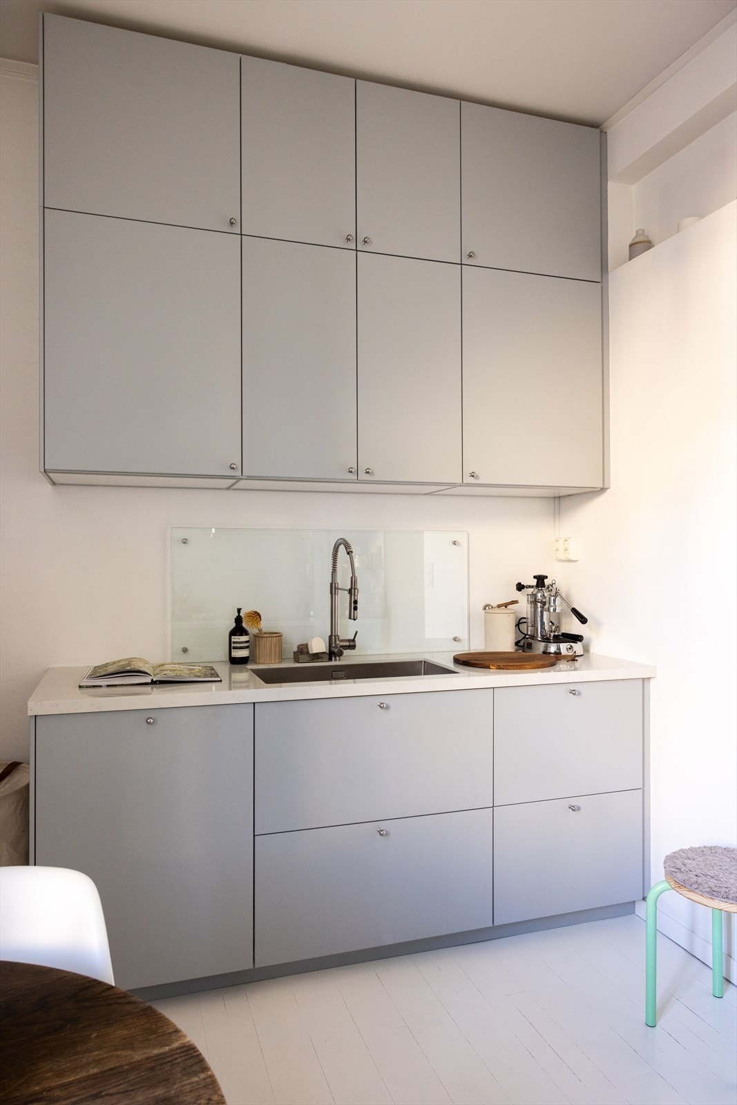 - Godt med benk og skapplass - Galleribilde