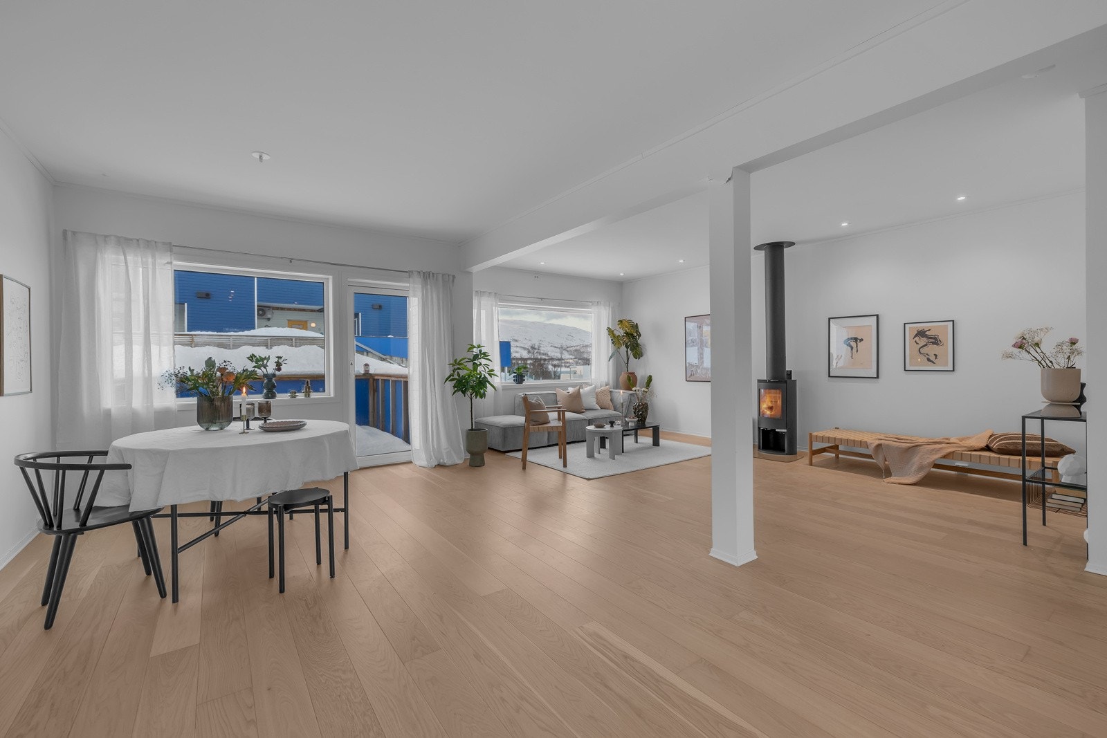 God takhøyde som gir god romfølelse. Galleribilde