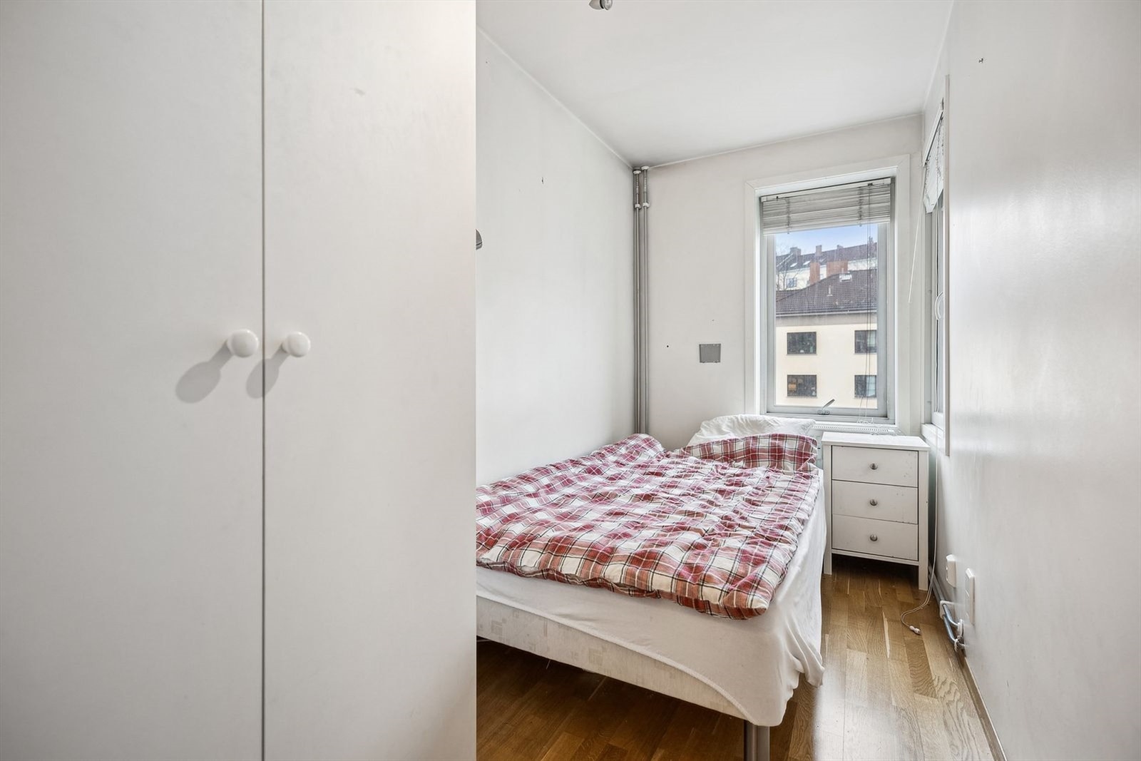 Soverom II egner seg godt som både soverom og kontor. Galleribilde