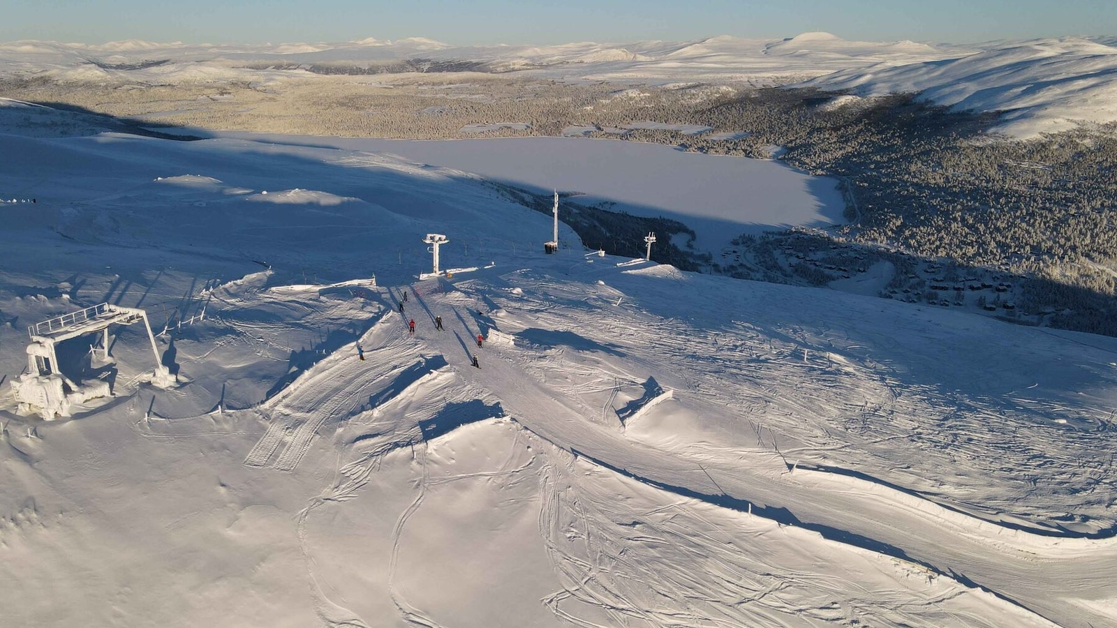 Fra toppen av alpinbakken Galleribilde