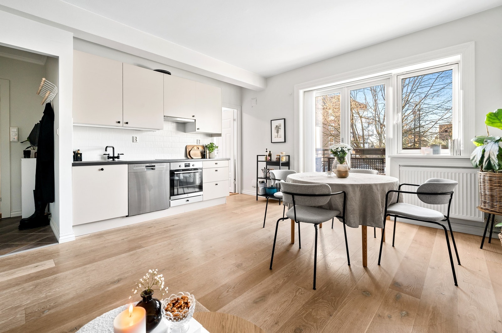Dette er boligen for deg som ønsker å kombinere bylivet og en urban livsstil, sammen med herlige turmuligheter. Galleribilde