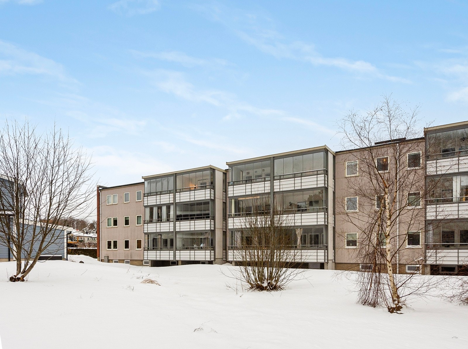 Leiligheten er vestvendt mot fine fellesområder Galleribilde