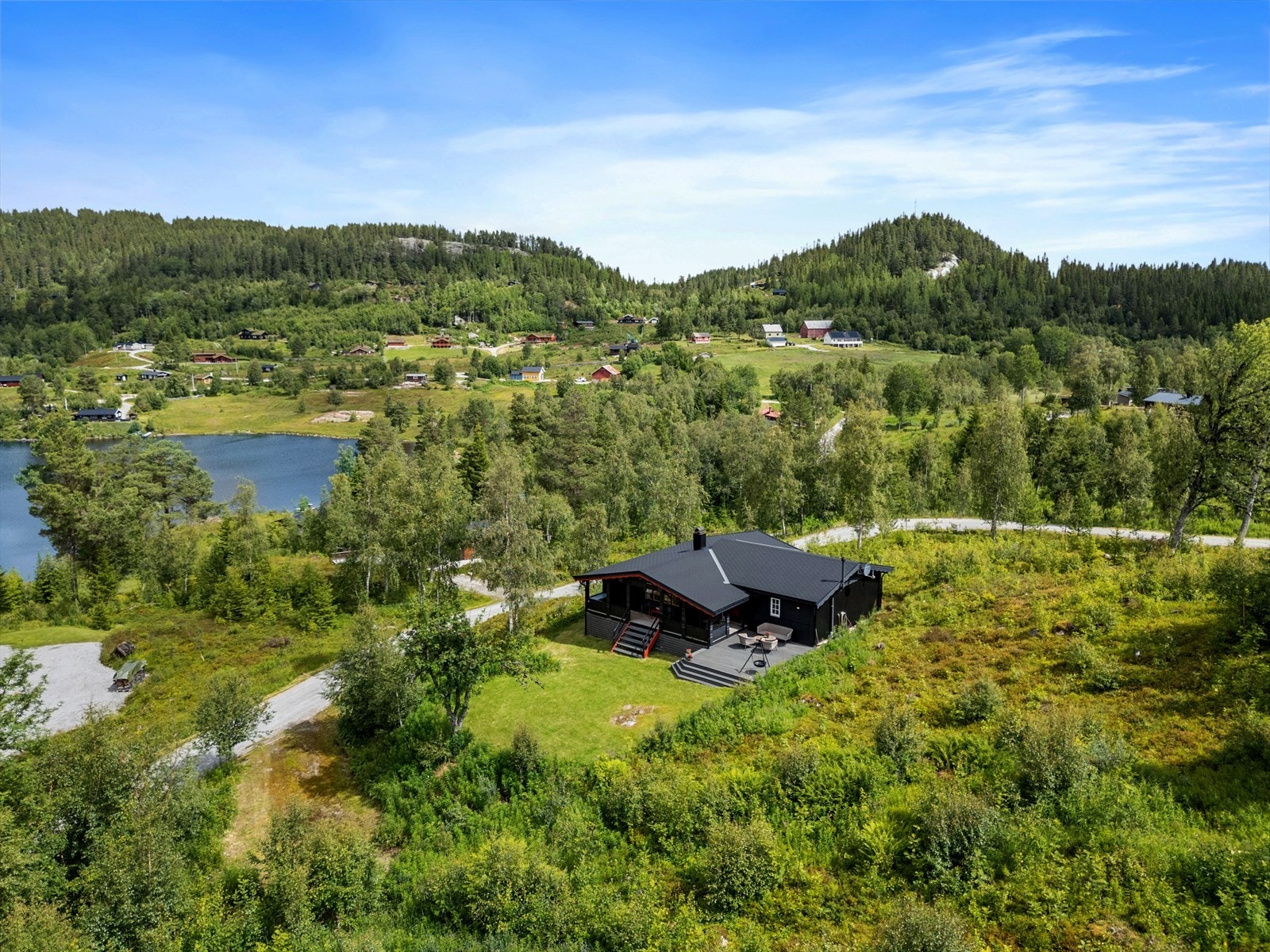 Flott beliggende hytte i vakre Birtedalen! Galleribilde