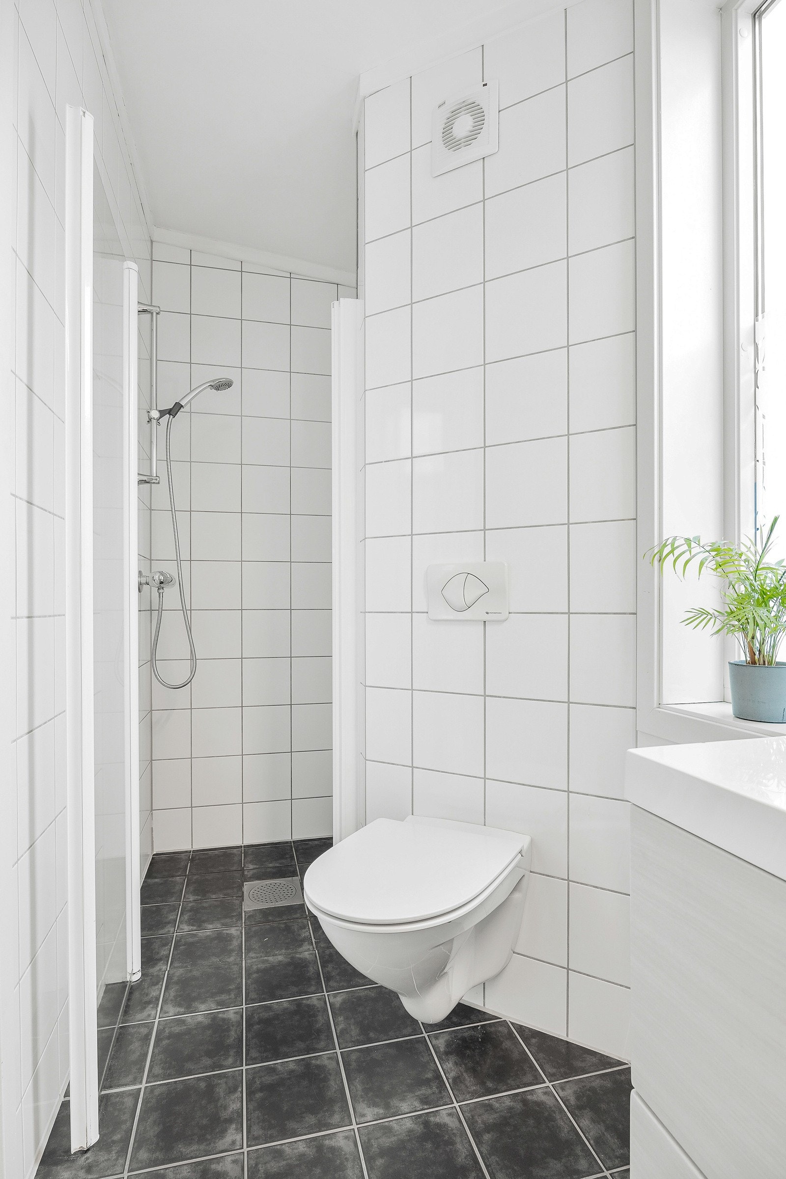 Varmekabler i gulvet. Galleribilde