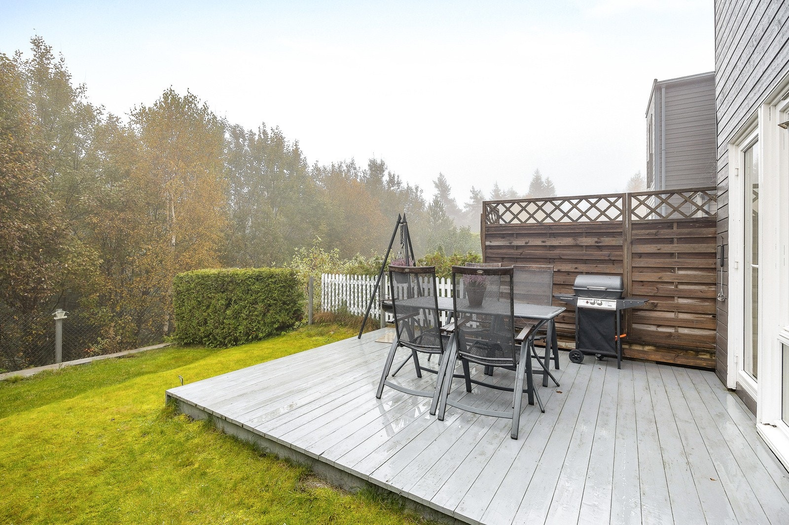 Uteplassen ligger utenfor stuen. Galleribilde