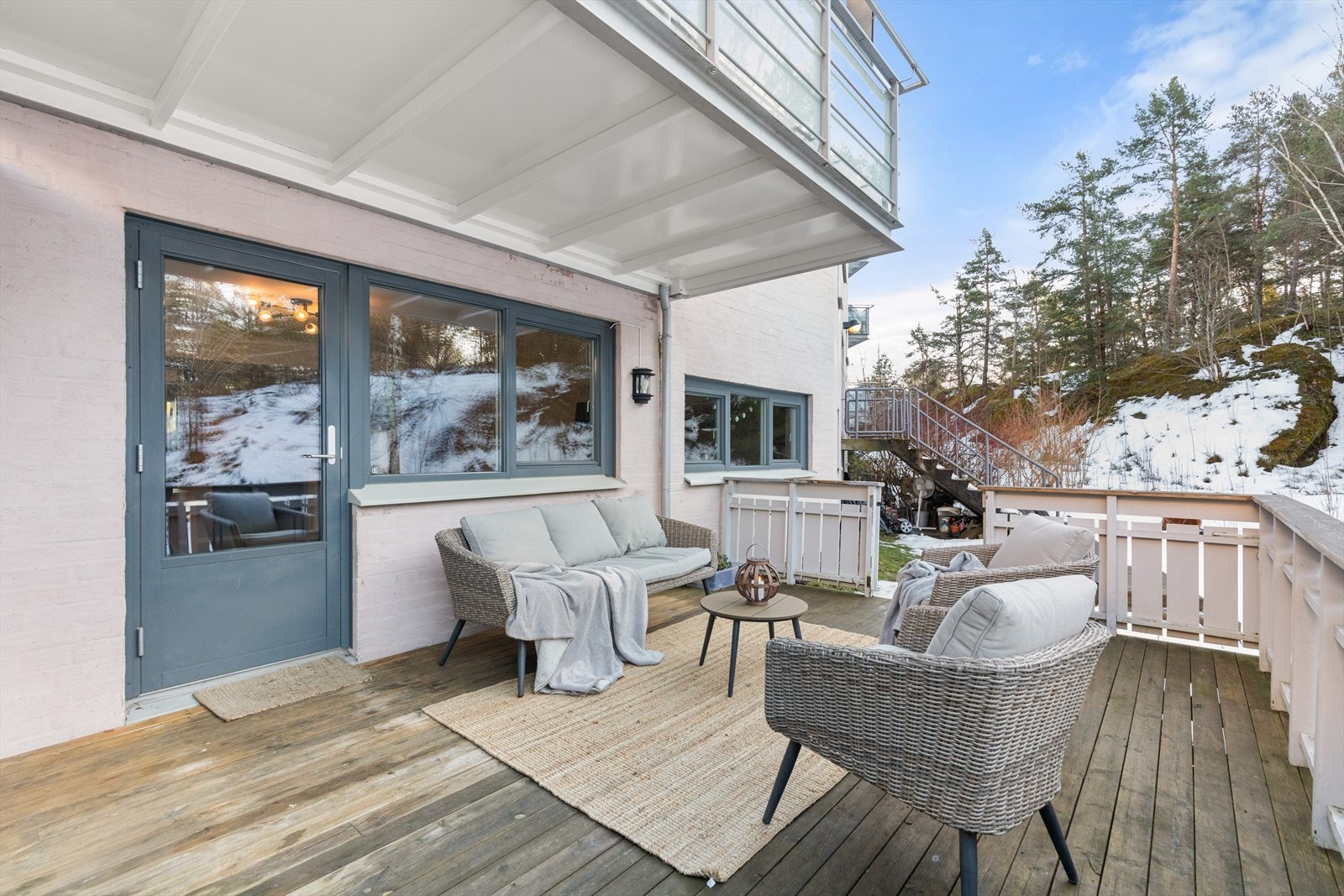 Vestvendt terrasse på 19kvm med god solforhold Galleribilde