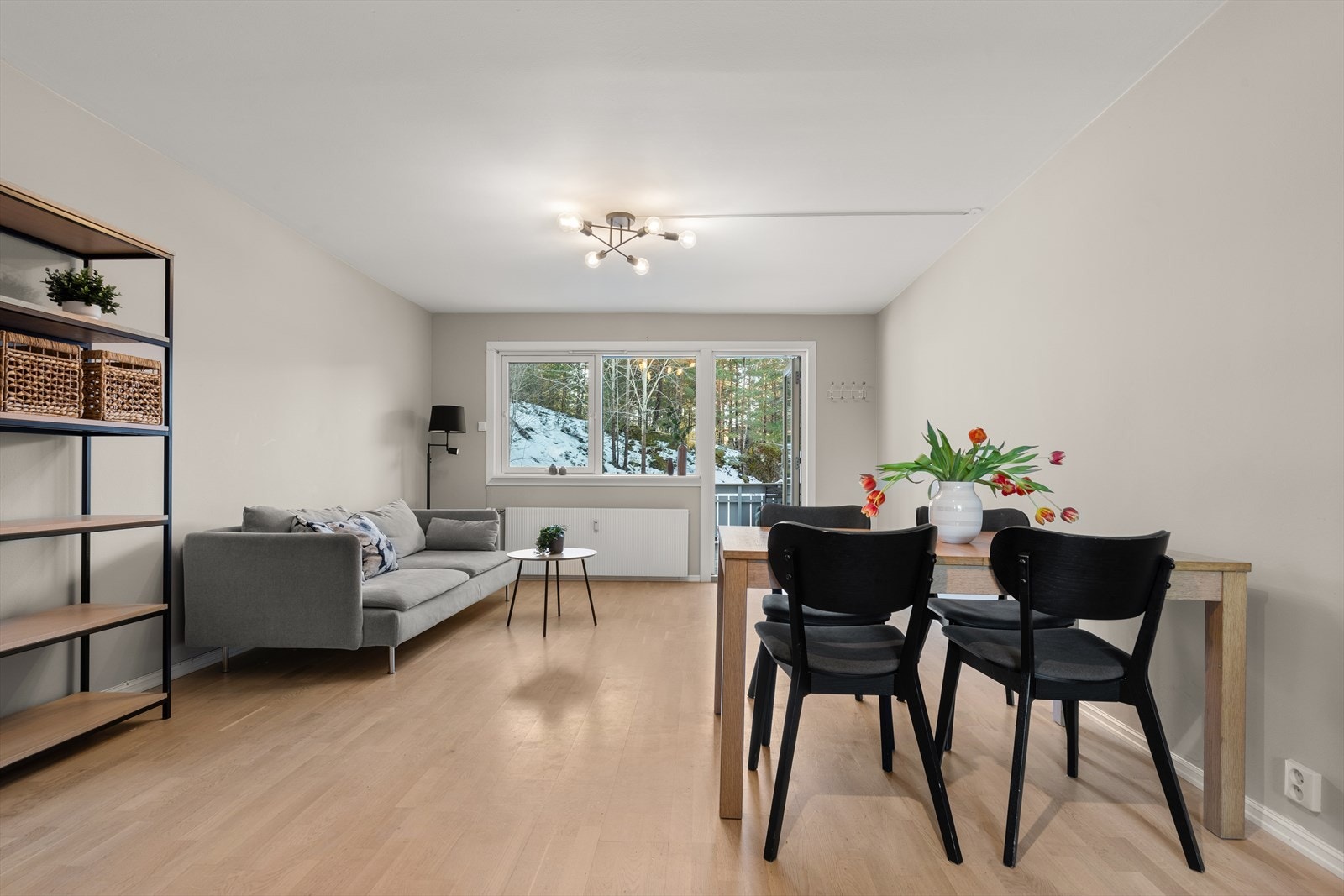 Stuen er enkelt å innrede som man ønsker Galleribilde