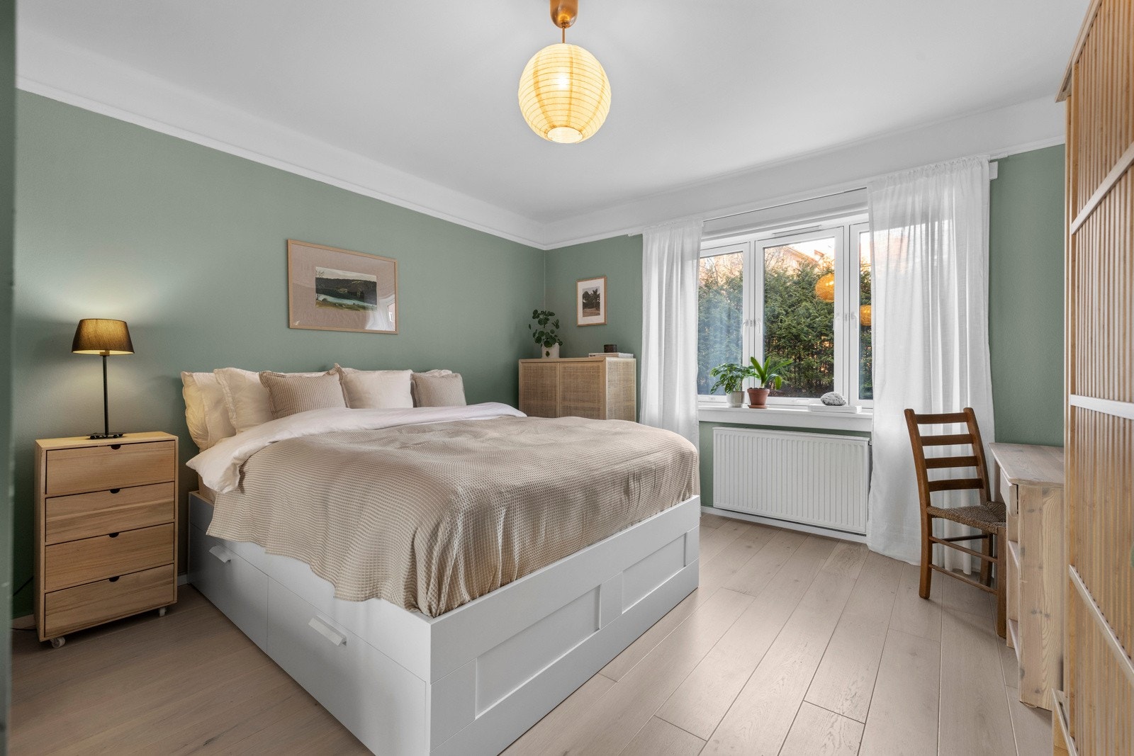 God plass, har du bruk for et kontor er det plass til det også. Galleribilde