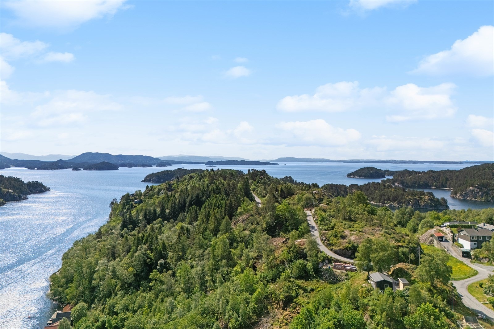 Flott, landlig men sentralt posisjon. Galleribilde