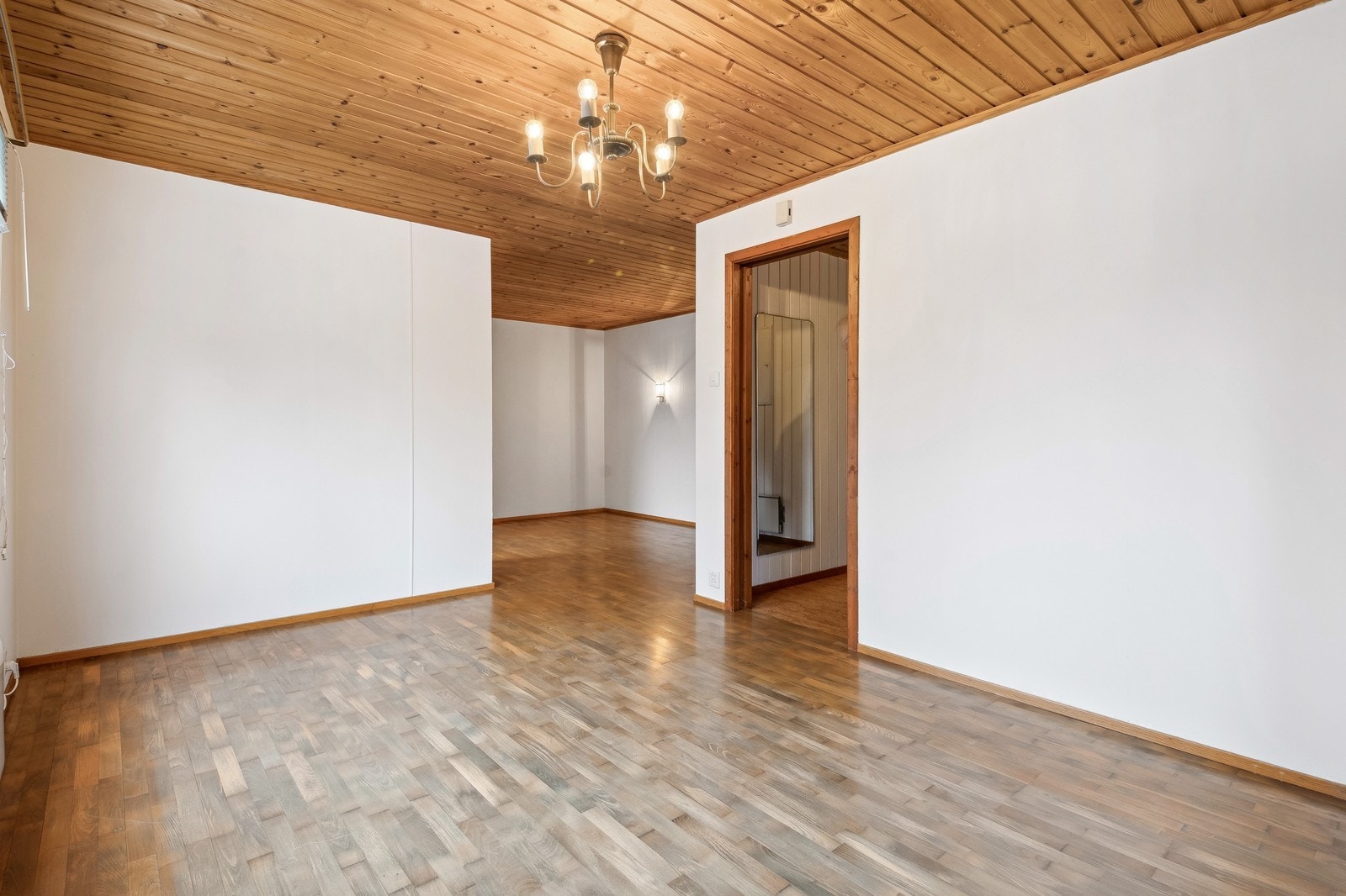 God plass til ulik møblering i stuen. Galleribilde