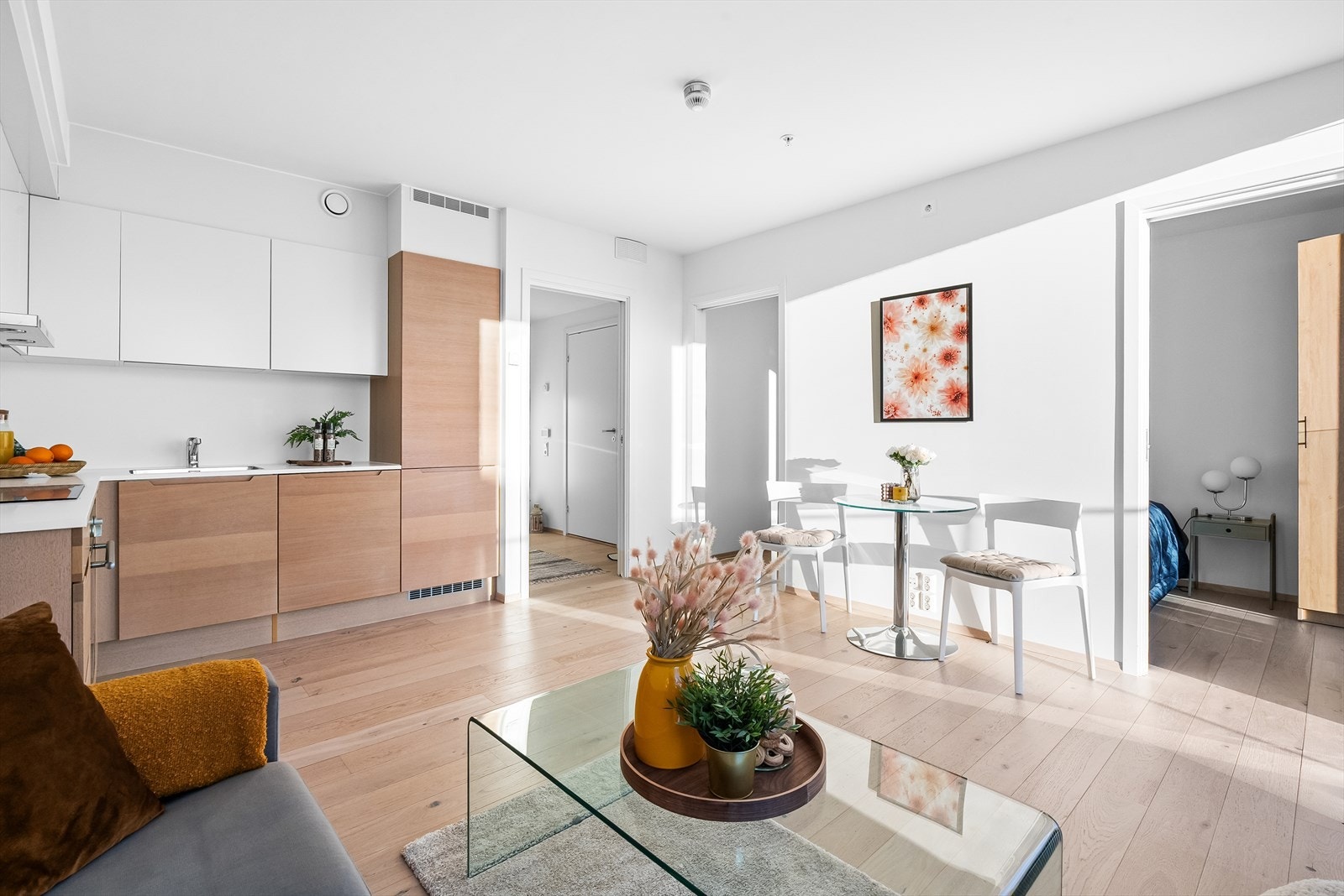 God plass til stor sofagruppe, spisebord m.m. Galleribilde