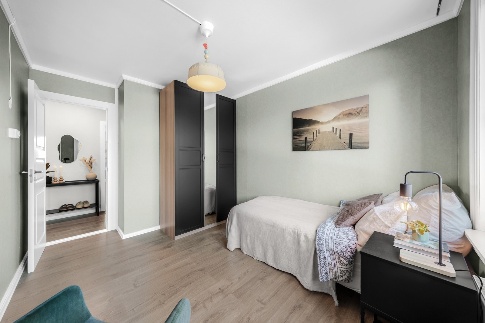 Med svært lite biltrafikk utenfor anses område som stille og fredelig. Godt for nattesøvn Galleribilde