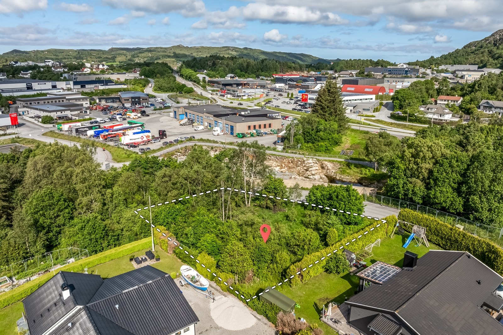 Stor og flott boligtomt på Rundhaug Galleribilde