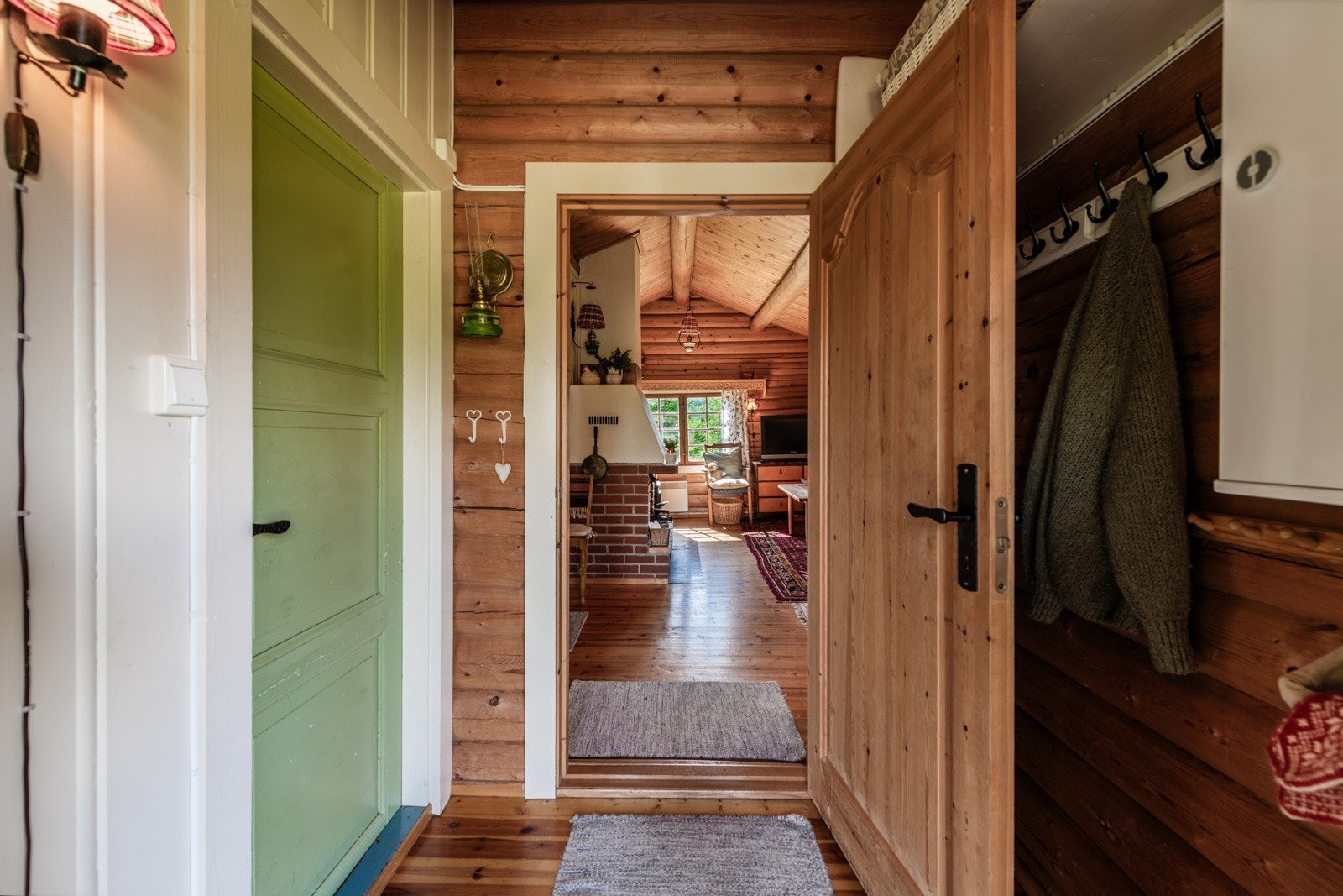 Her ankommer du inn til hytta Galleribilde