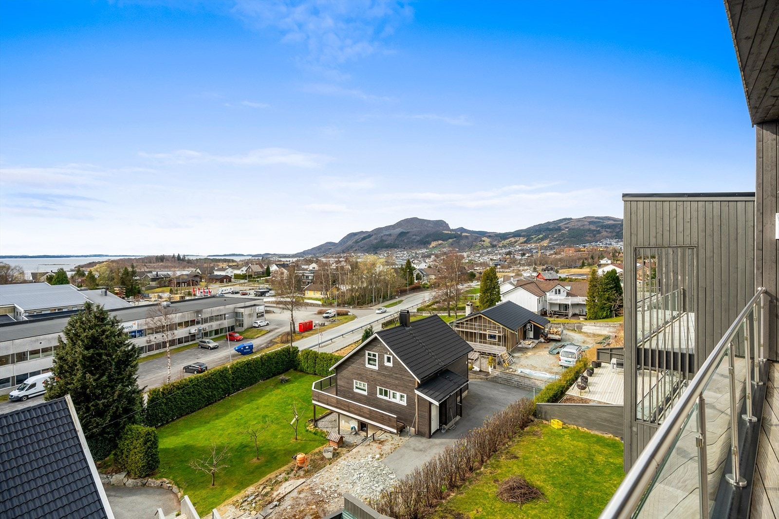 Denne nydelige utsikten kan bli din! Galleribilde