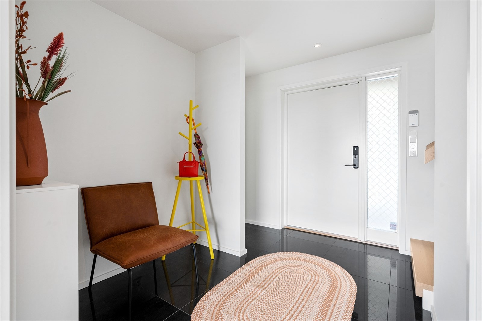 Pent og velstelt inngangsparti! Galleribilde