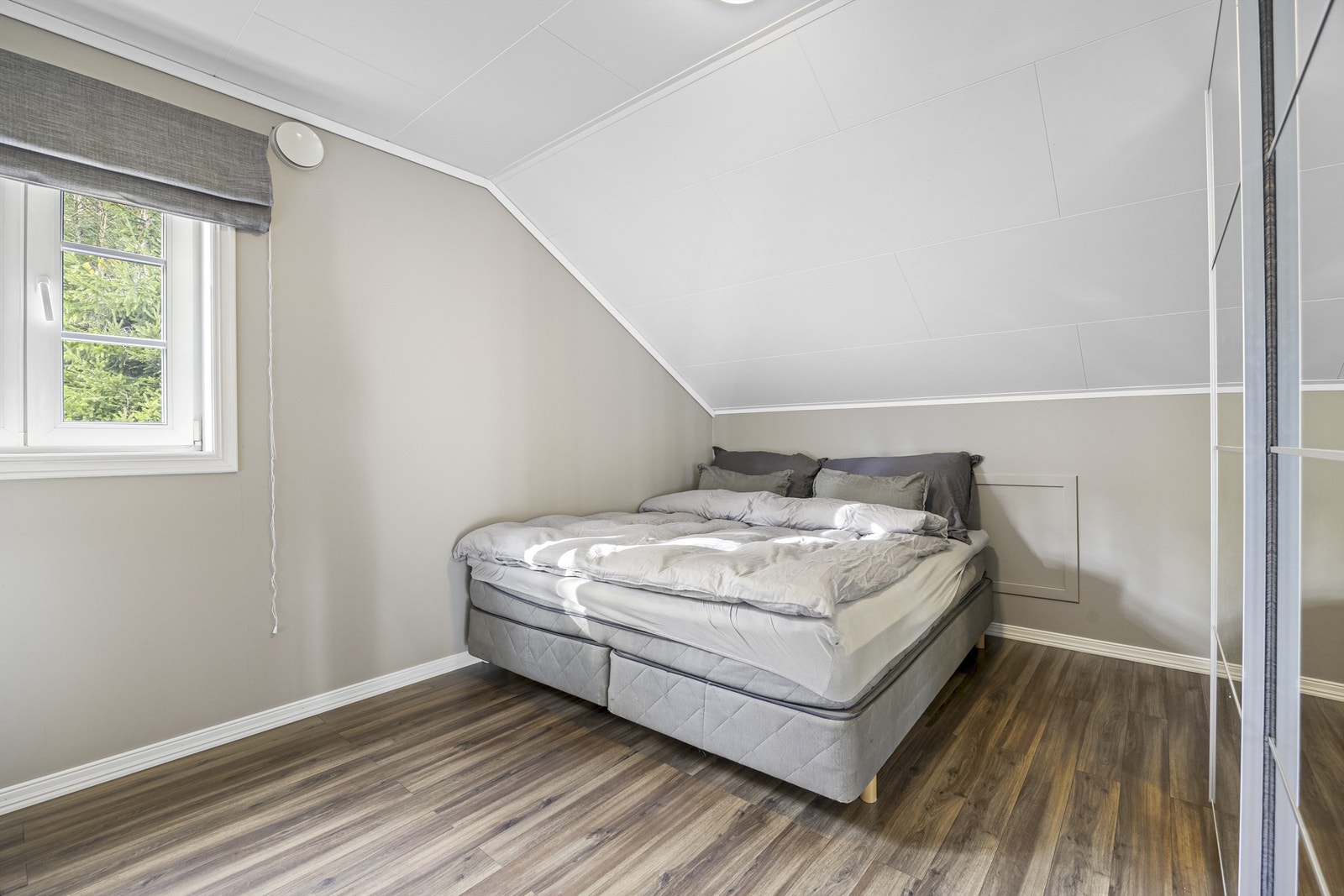 Soverom 2. etasje hoveddel Galleribilde