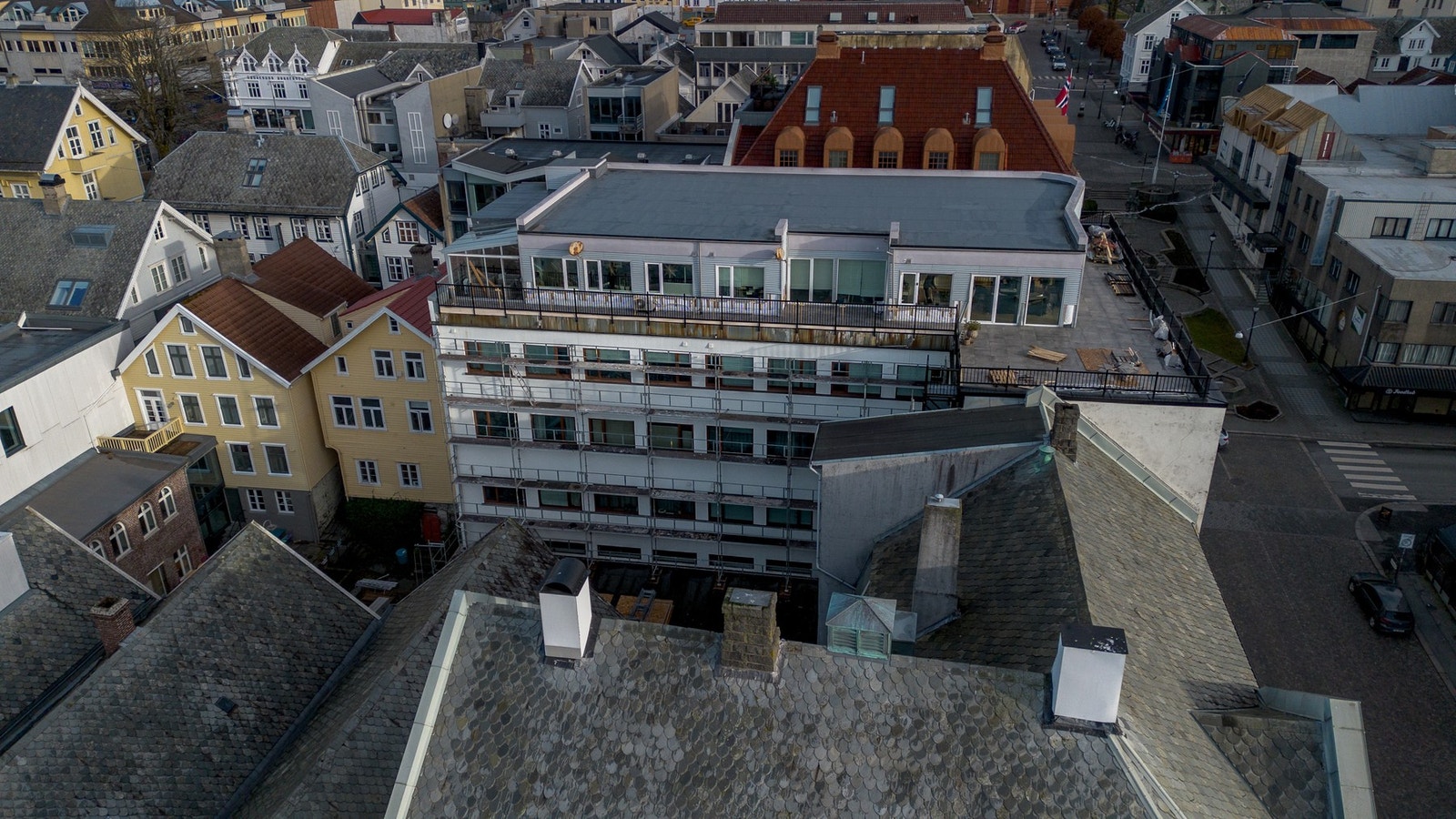 Fasaden er under oppgradering. Galleribilde