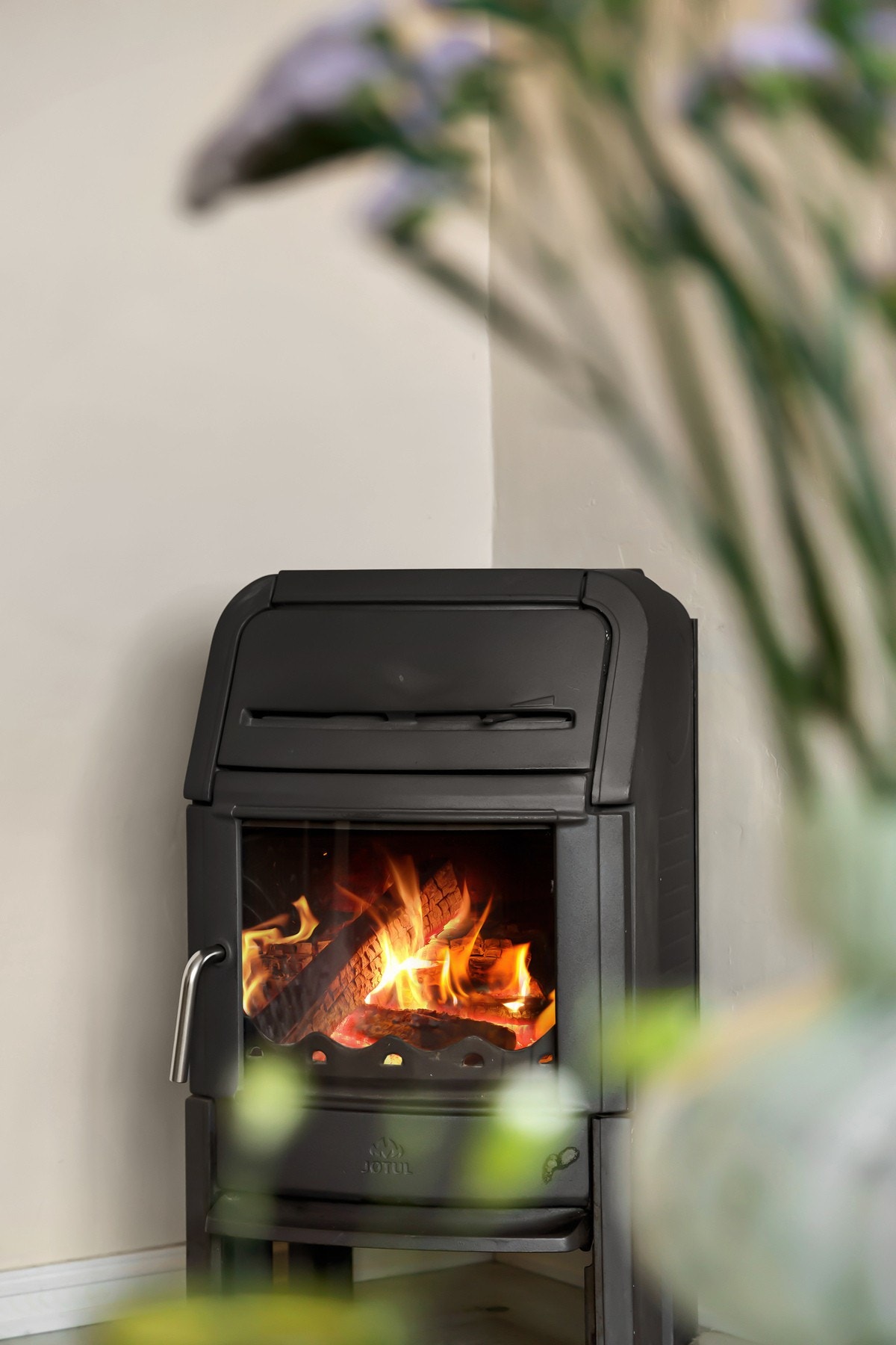 Peis i stuen for ekstra varme og kos på kalde høstkvelder Galleribilde